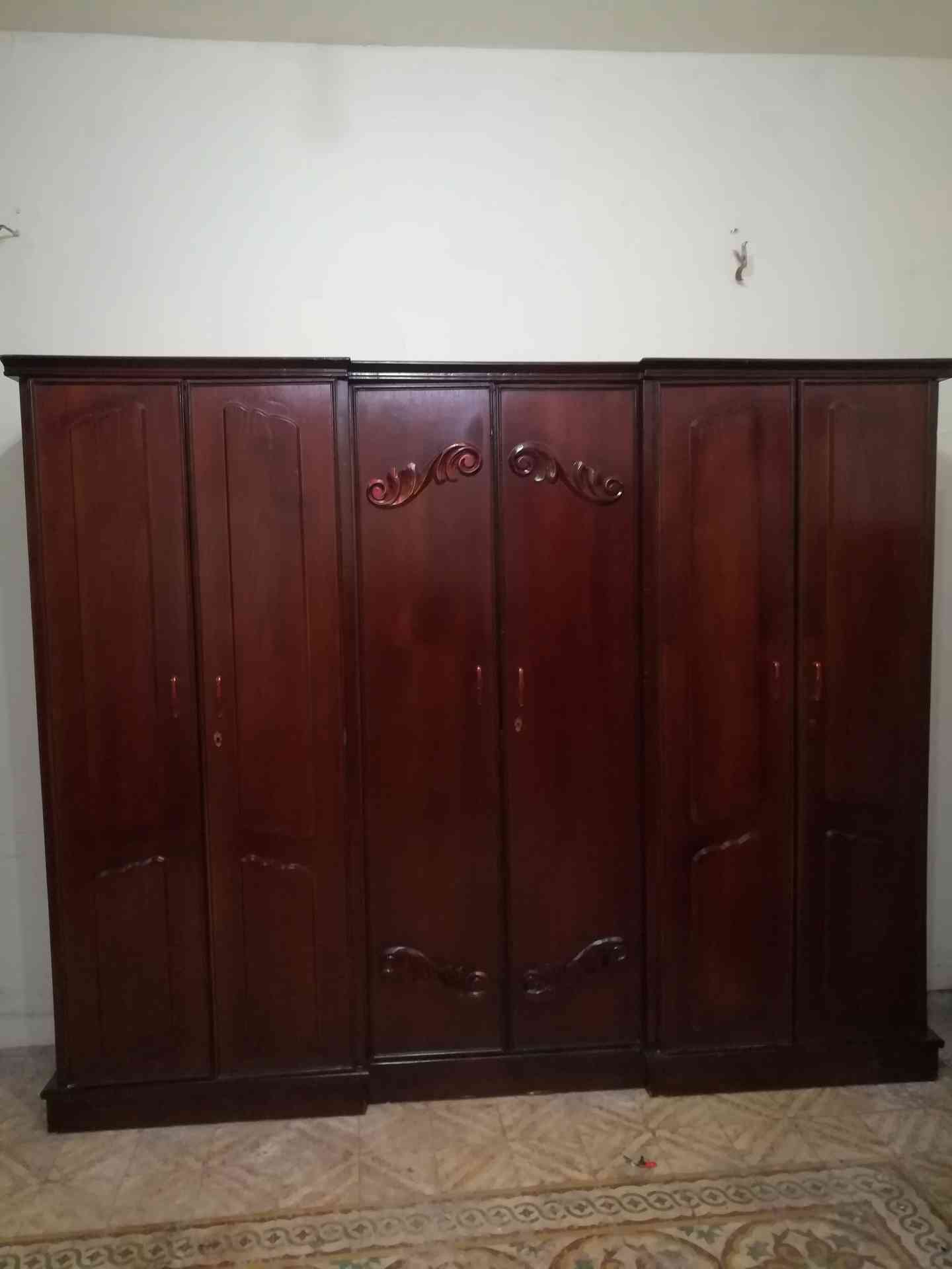 غرفة نوم لاتيه 24 قشره بلوط بحاله الوكالة تفصيل بسعر مغري 270دينار
لا تنسَ أنك شاهدت هذا الإعلان في عنكبوت...