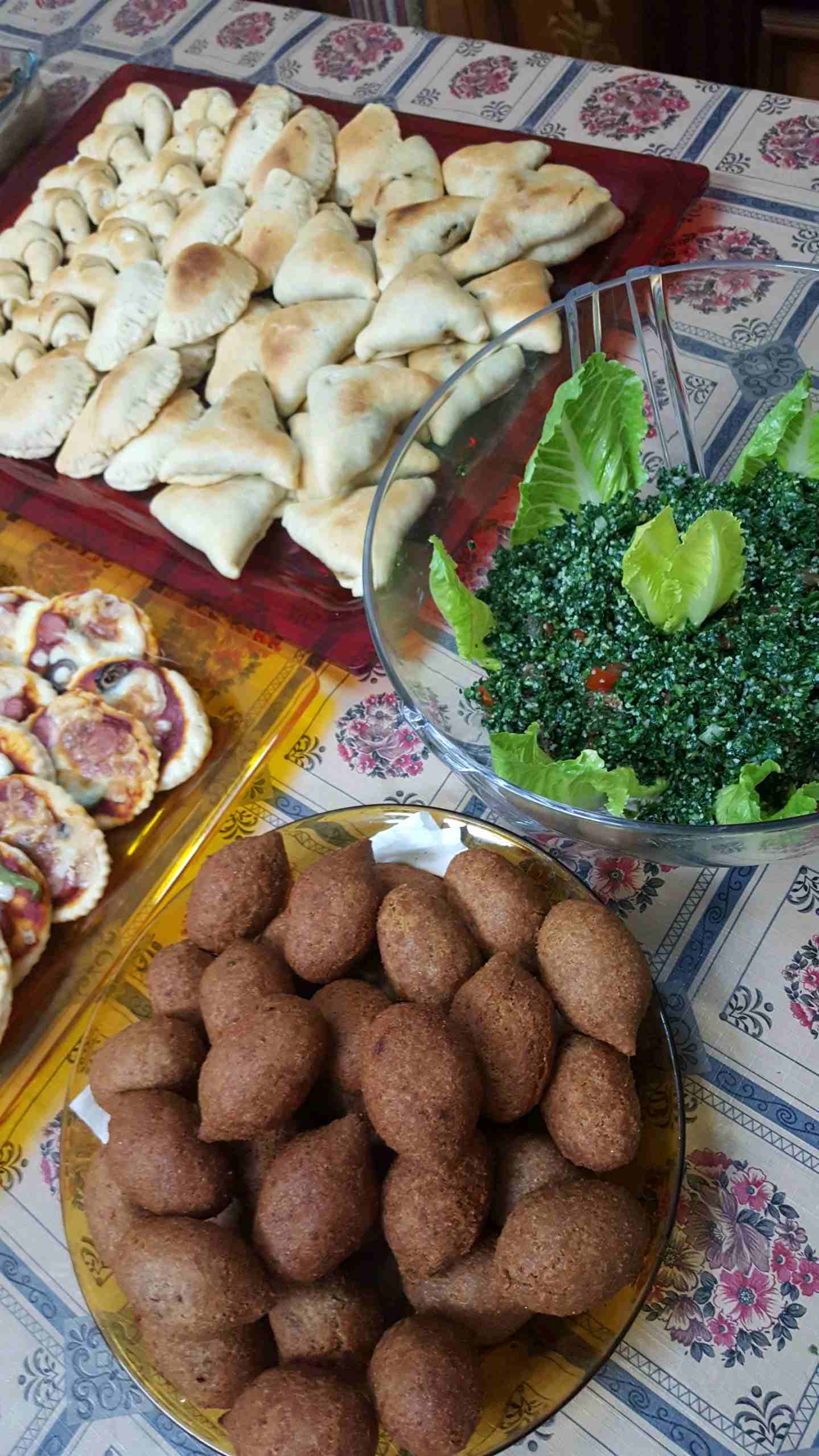 كبة وشيشبرك وبرك
لا تنسَ أنك شاهدت هذا الإعلان في عنكبوت
نضمن لك النظافة والجودة في المواد الاولي...