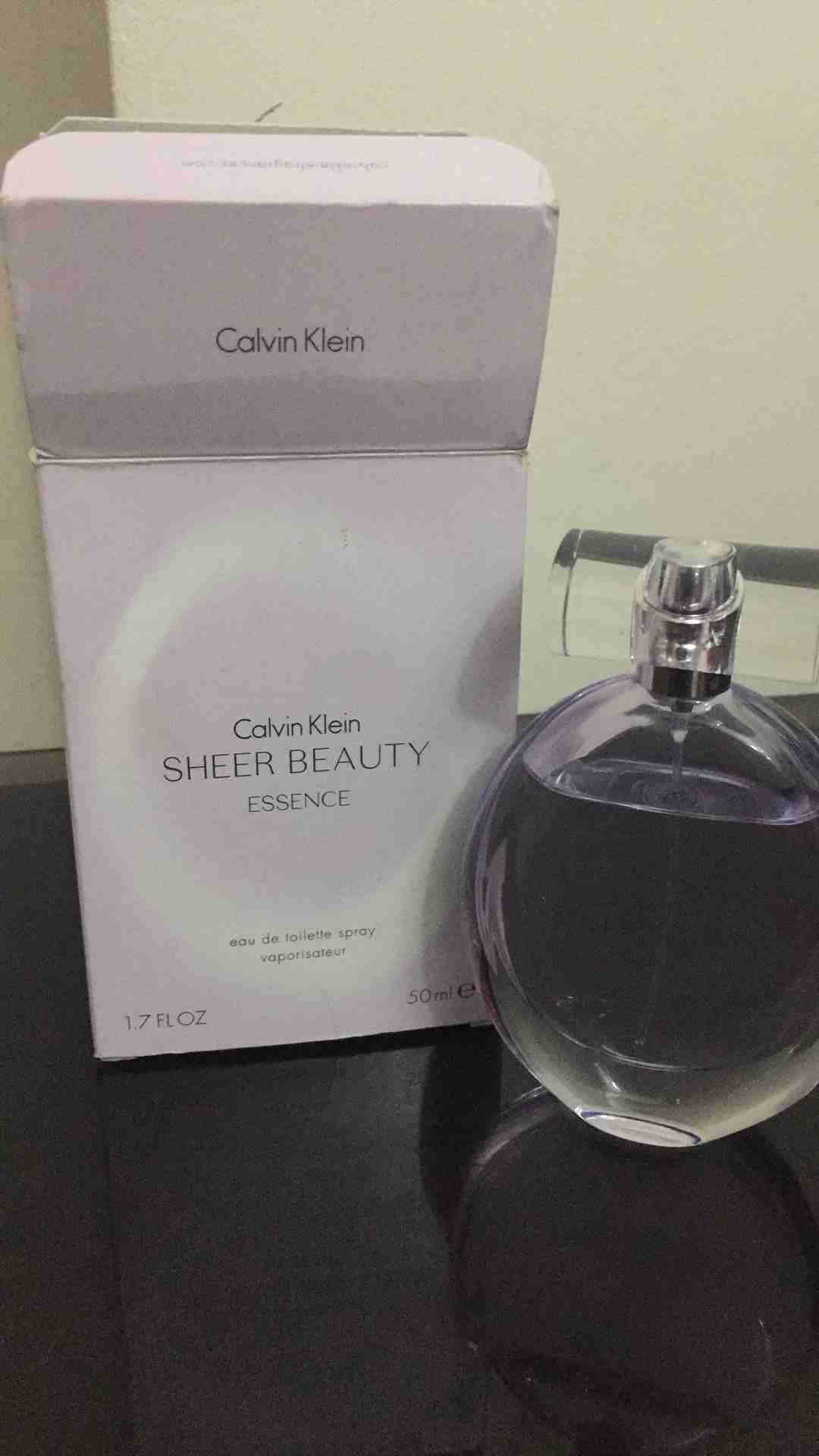 عطر من امريكا                                            


	 				لا تنسَ أنك شاهدت هذا الإعلان في عنكبوت            
	 				
                            Calvin Klein عطر من امريكا...