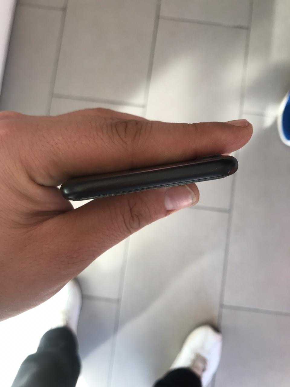 ايفون 7. 128gb. نظيف
لا تنسَ أنك شاهدت هذا الإعلان في عنكبوت
نظيف جدا. معا سماعه وشاحن اصلي...