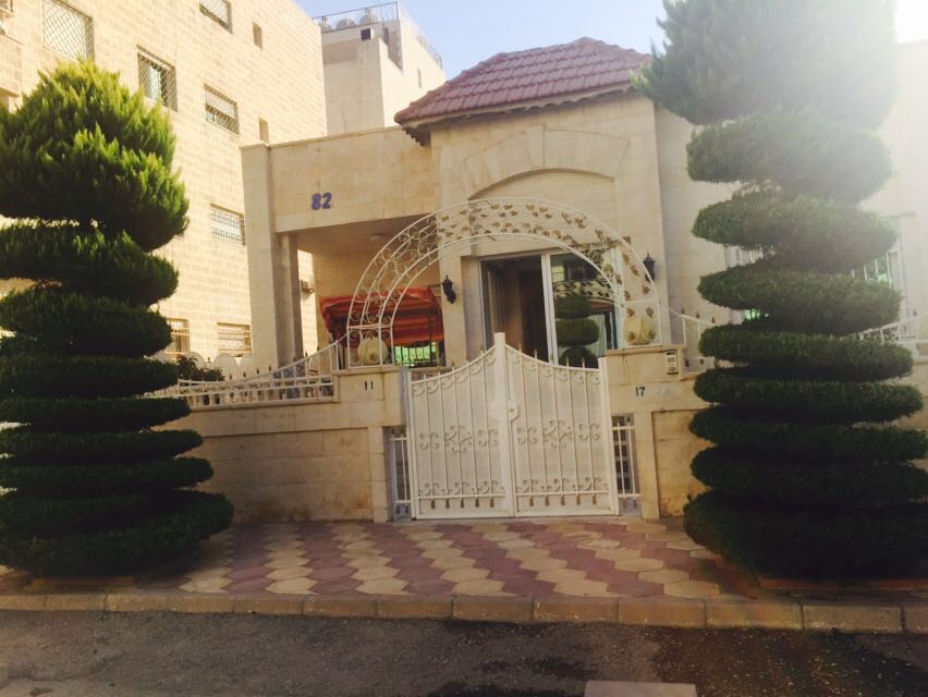 بيت مستقل(فيلا) في ضاحية الحج حسن بالقرب من مستشفى الحنان (مسجد ابو اسلام)                                            


	 				لا تنسَ أنك شاهدت هذا الإعلان في عنكبوت...
