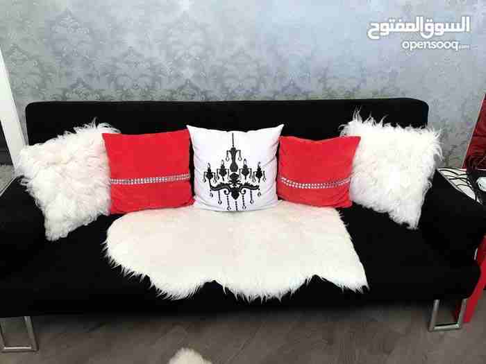 صوفا بيد لون اسود                                            


	 				لا تنسَ أنك شاهدت هذا الإعلان في عنكبوت            
	 				
                            صوفا تتحول إلى تخت لون اسود 
عملية جدا...