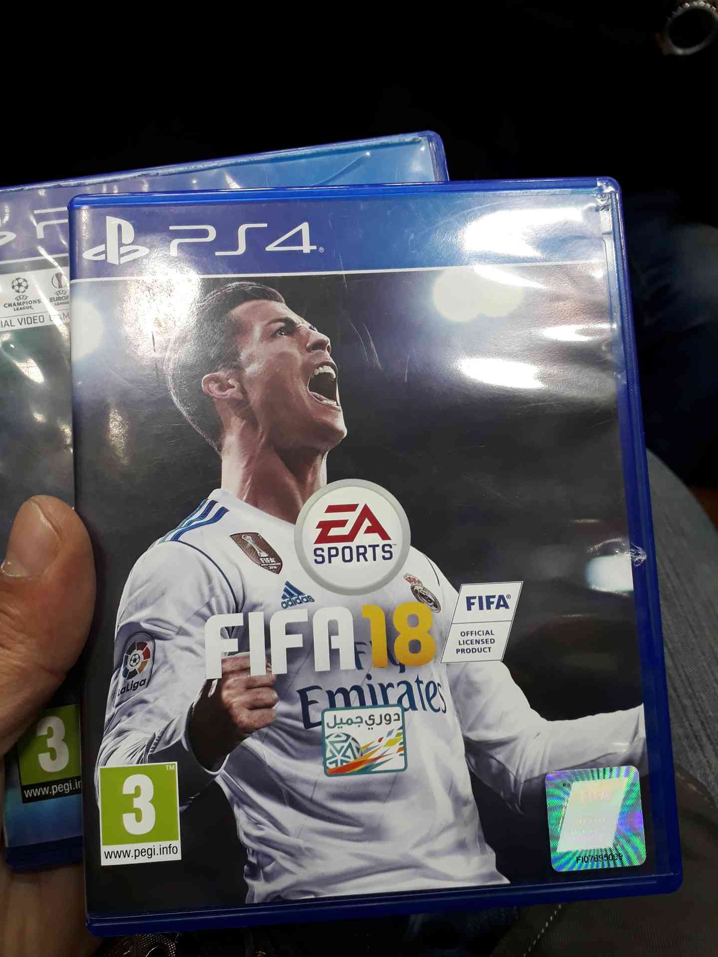 سيديهات ps4                                            


	 				لا تنسَ أنك شاهدت هذا الإعلان في عنكبوت            
	 				
                                CD pes18 عربية
fifa18 عربية 
GTA V 
كل سي...