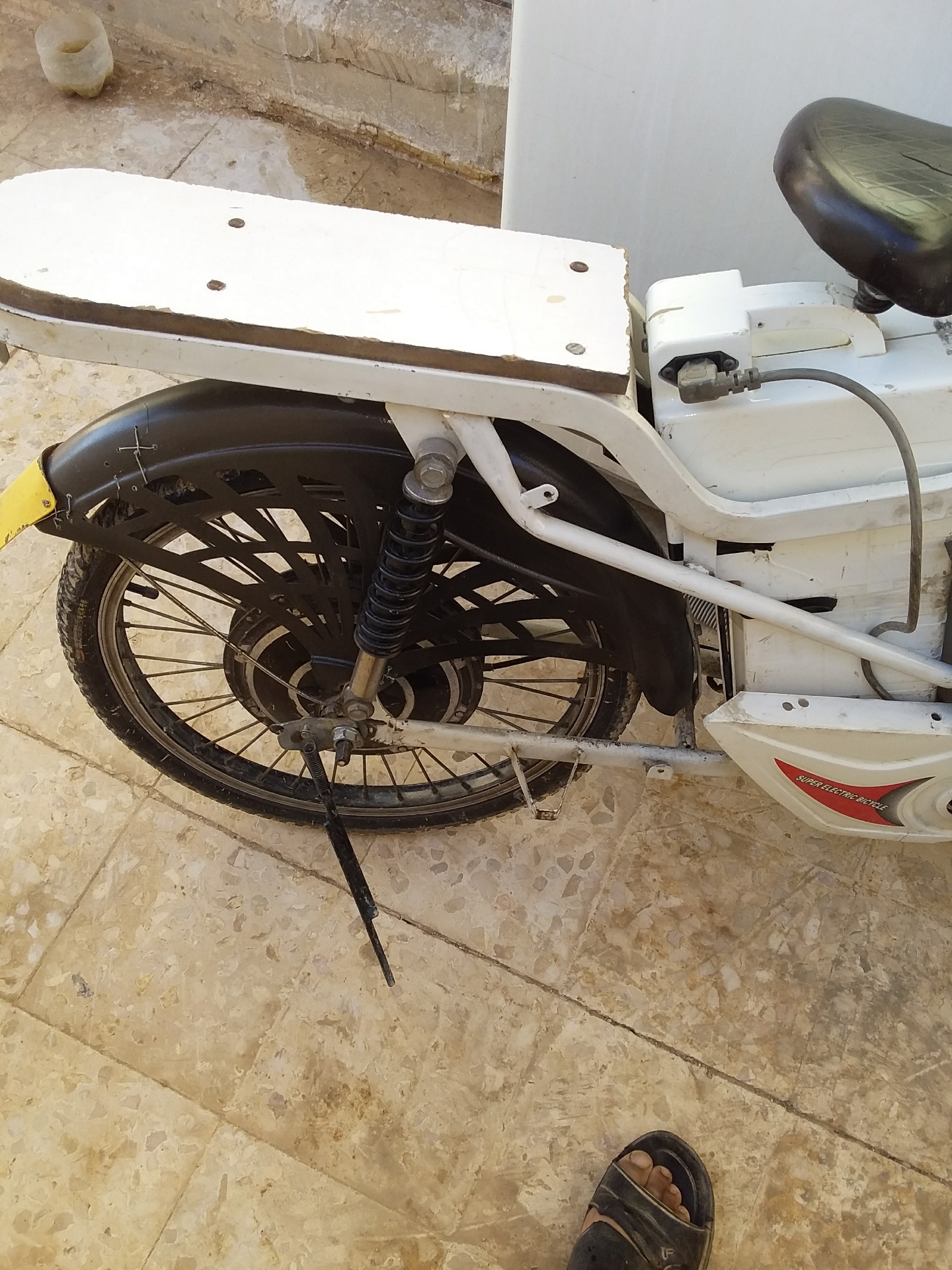 مادبا..طريك المطار
لا تنسَ أنك شاهدت هذا الإعلان في عنكبوت
دراجة كهربائية ممتازة جدا بس عاوز...