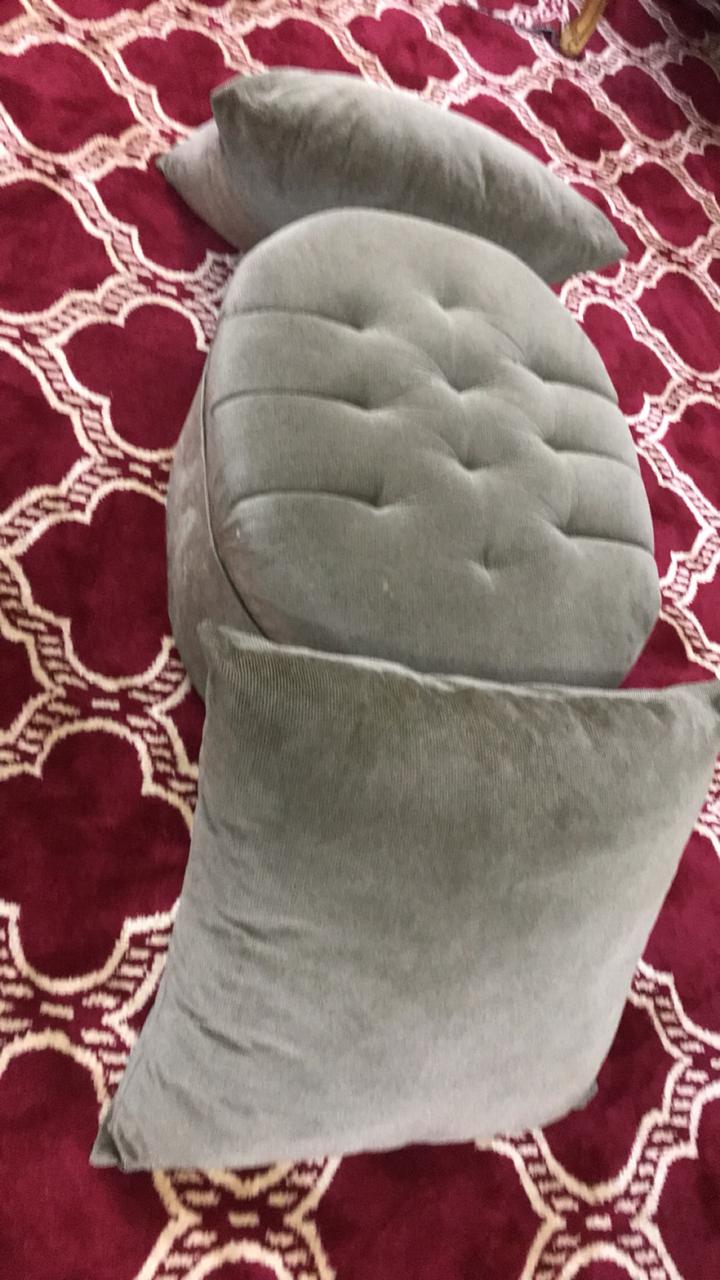 كنب شبه جديد                                            


	 				لا تنسَ أنك شاهدت هذا الإعلان في عنكبوت            
	 				
                                كنب شبه جديد استعمال سنه ونص سبب البيع ش...