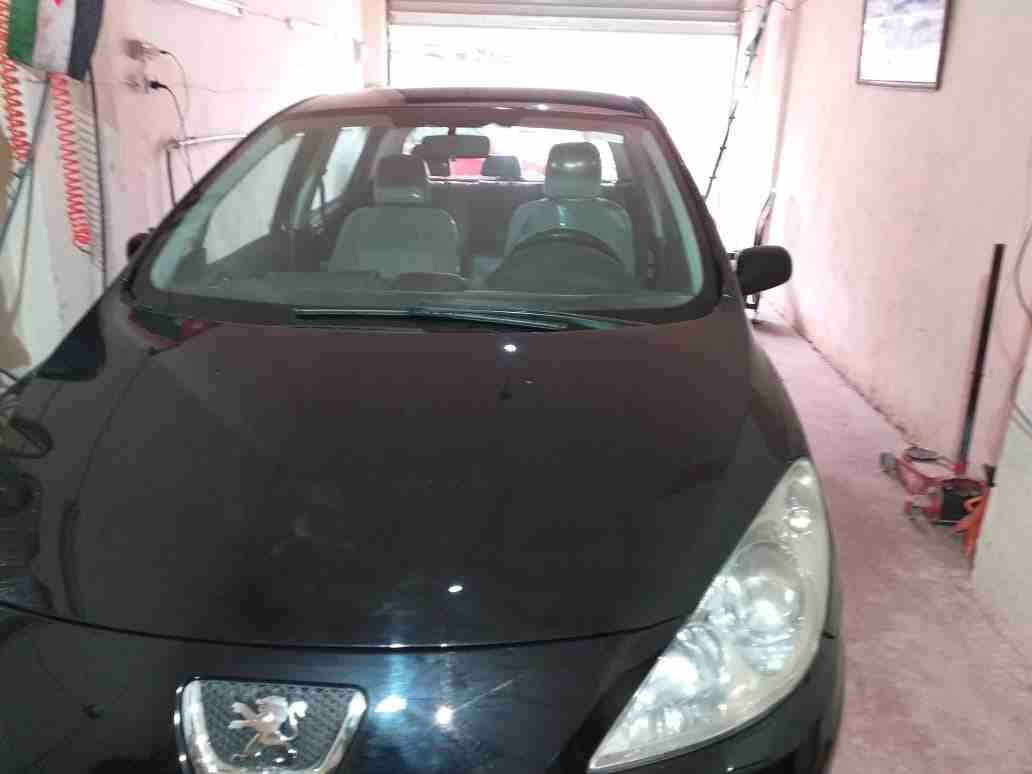 بيجو 307 نيو 2007 بسعر مغري                                            


	 				لا تنسَ أنك شاهدت هذا الإعلان في عنكبوت            
	 				
                            للبيع بيجو 307 فل اتوماتك توب...