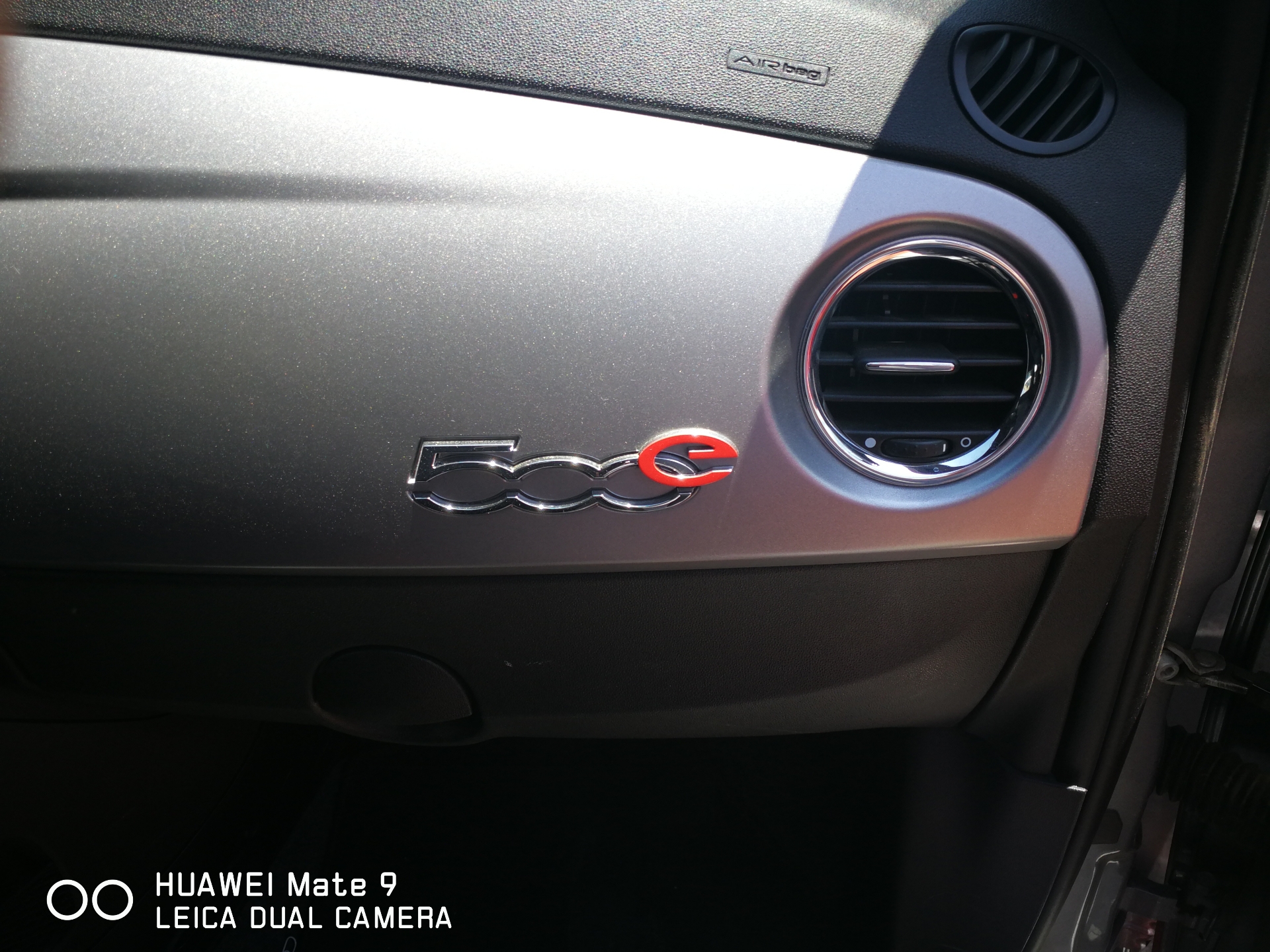 فيات 500E 2015 sport pakege(تأمين شامل)
لا تنسَ أنك شاهدت هذا الإعلان في عنكبوت
بانوراما كلين...