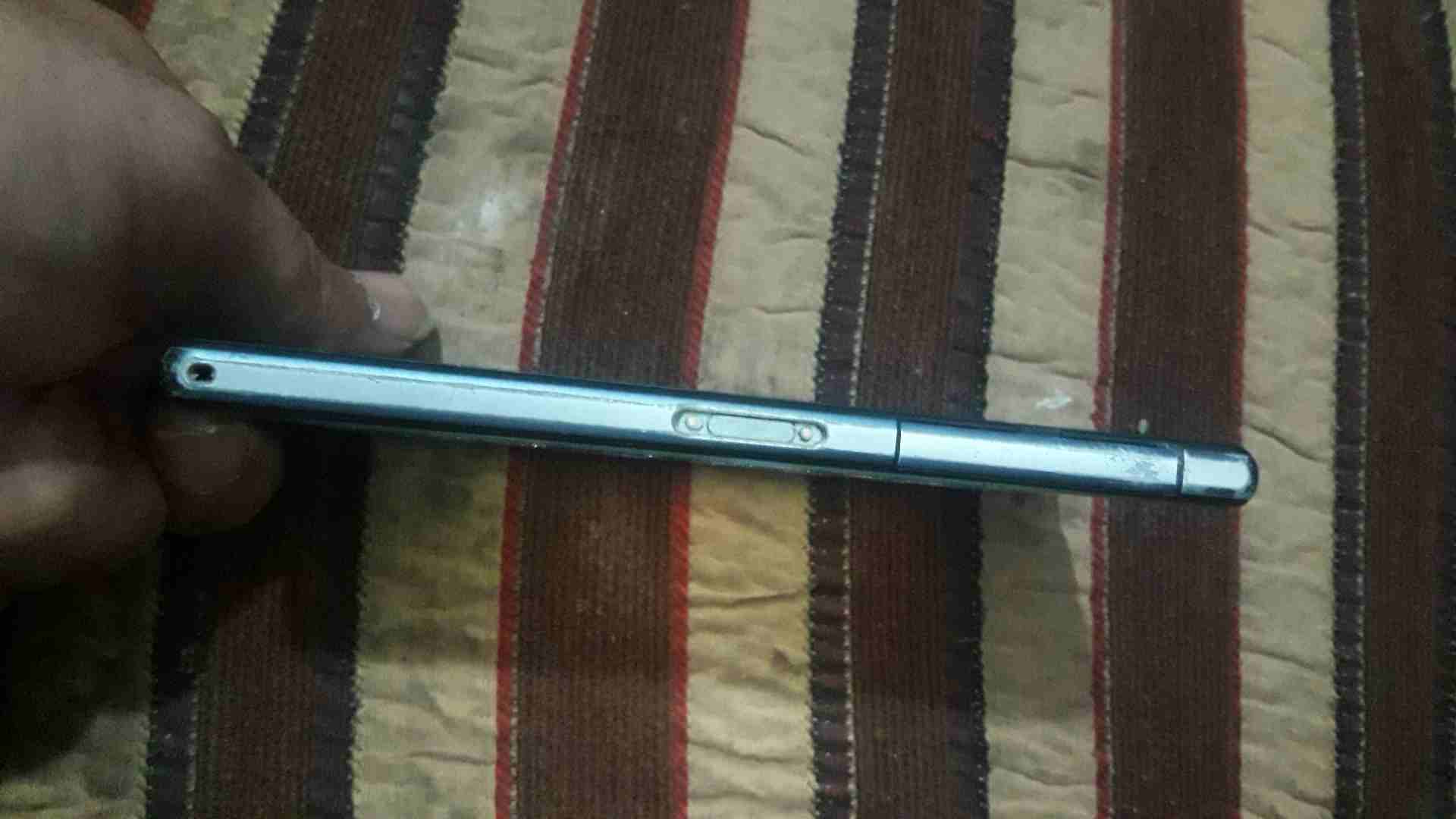 z2 بحاله ممتازه مش مفتوح للبيع او البدل والسعر نهائي                                            


	 				لا تنسَ أنك شاهدت هذا الإعلان في عنكبوت            
	 				
                            للبي...