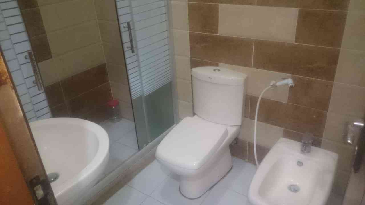 شقه ارضيه فارغه في خلدا ثلاث غرف 350د
لا تنسَ أنك شاهدت هذا الإعلان في عنكبوت
ارضيه مع حديقه...