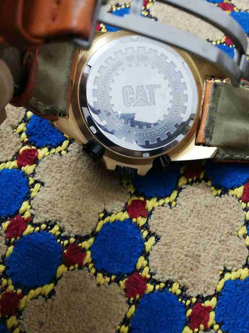 ساعتان سواتش وساعة (cat) كاتربيلر اصلي للبيع أو البدل بسعر مغري
لا تنسَ أنك شاهدت هذا الإعلان في عنكبوت...