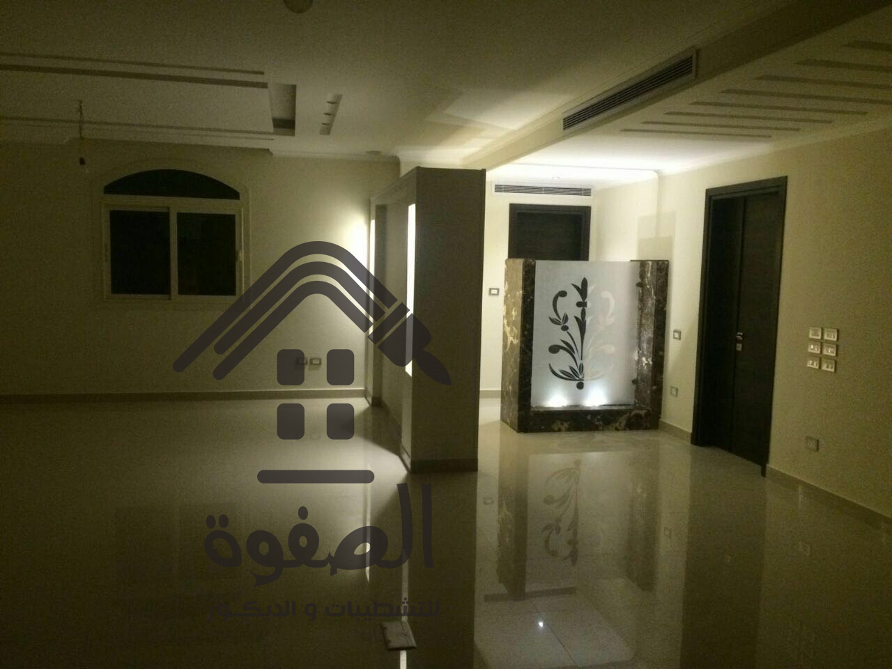 الصفوه للتشطيبات والديكور
نحن فى شركة الصفوه للتشطيبات والديكور نضع عملائنا دائما فى مقدمة أولوياتنا. ونسعى دائما الى تحقيق رؤيتك على ارض الواقع بتصميمات ابداعيه وجذابه تناسبك وتناسب ذوقك فى الاختيار....