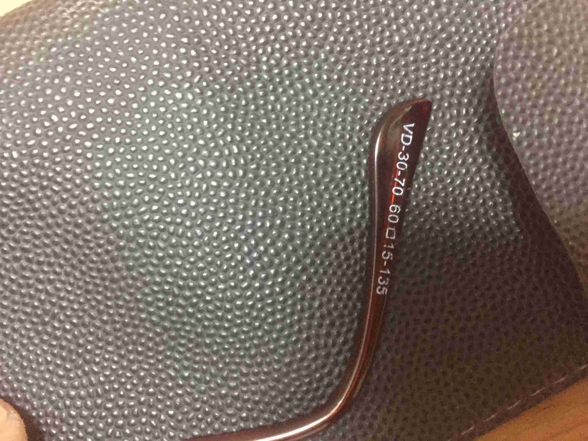 نظاره Rayban اصليه ايطالي
لا تنسَ أنك شاهدت هذا الإعلان في عنكبوت
نظاره ريبان اصليه ومختومه ب...