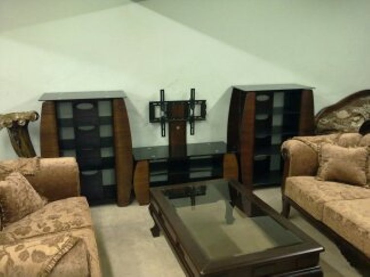 تصفية بوفية تلفزيون                                            


	 				لا تنسَ أنك شاهدت هذا الإعلان في عنكبوت            
	 				
                                معرض قلسطين palistin furniture _...