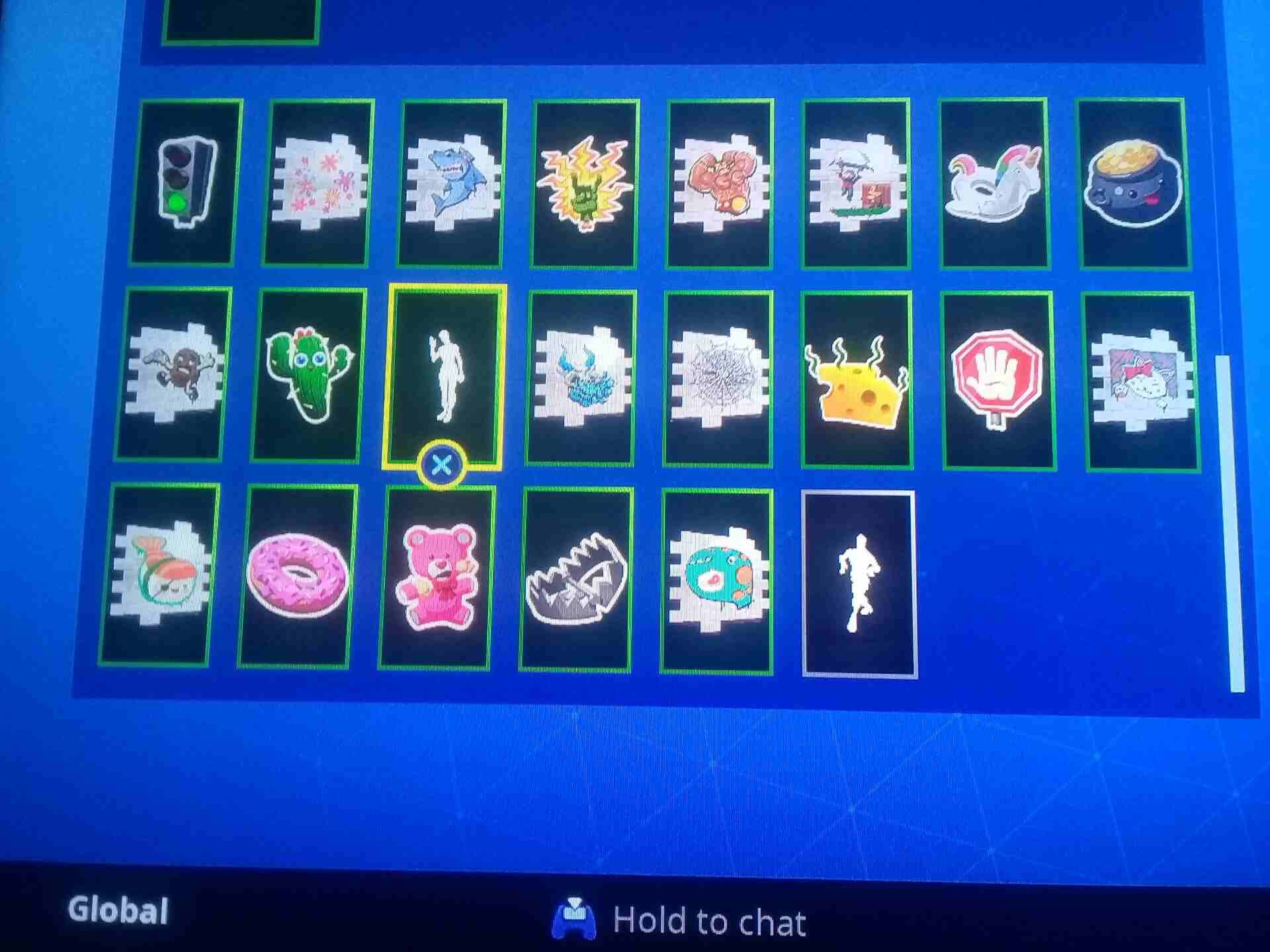 احساب فورت نايت فيه السيز 5 و 6 كامل و سكن حقها 800 في بكس للبيع او للبدل
لا تنسَ أنك شاهدت هذا الإعلان في عنكبوت...