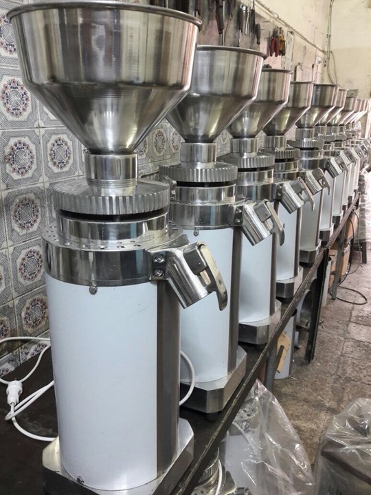 مطاحن قهوة(مصنع القدس)
لا تنسَ أنك شاهدت هذا الإعلان في عنكبوت
مطاحن قهوة جديدة نوعية ممتازة...