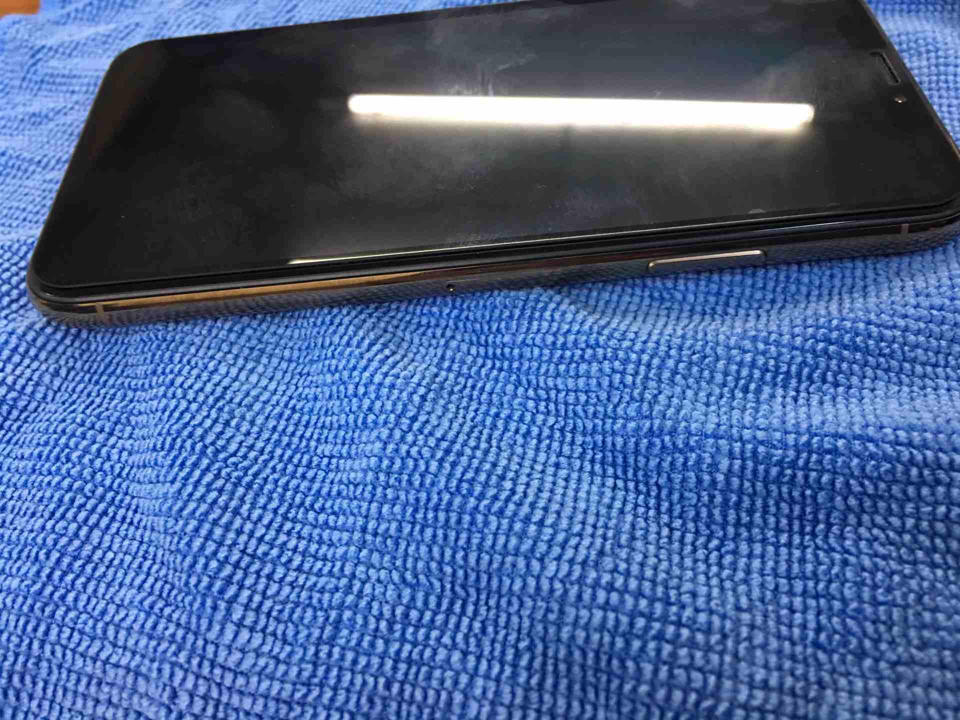 ايفون iphone Xs بحااال الجديد كامل اغرااضو مستعمل شهر بسعر حررررق
لا تنسَ أنك شاهدت هذا الإعلان في عنكبوت...