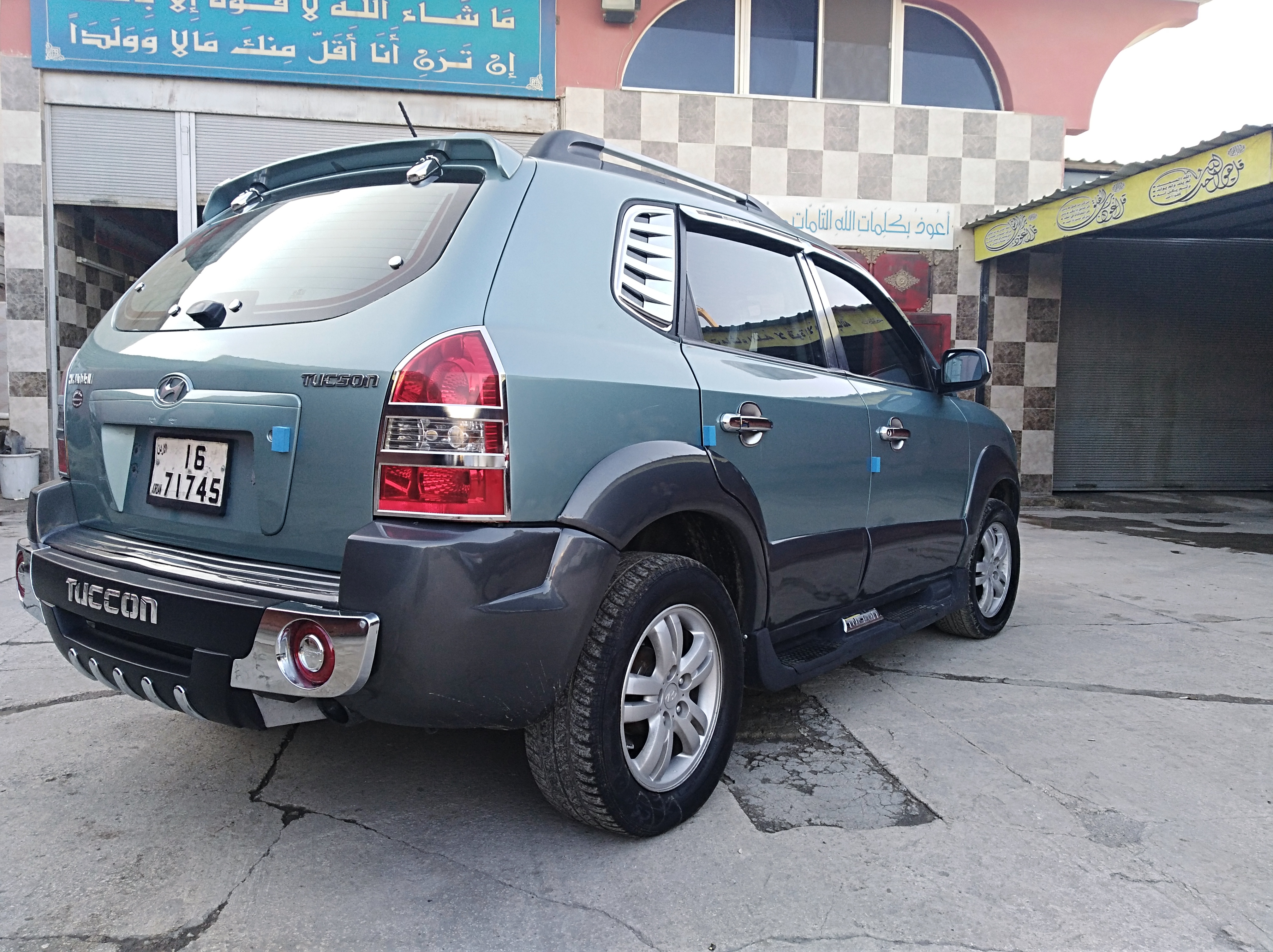 هونداي توسان 2006 فل أوتوماتيك دفع رباعي فوريل للبيع بسعر مغري
لا تنسَ أنك شاهدت هذا الإعلان في عنكبوت...