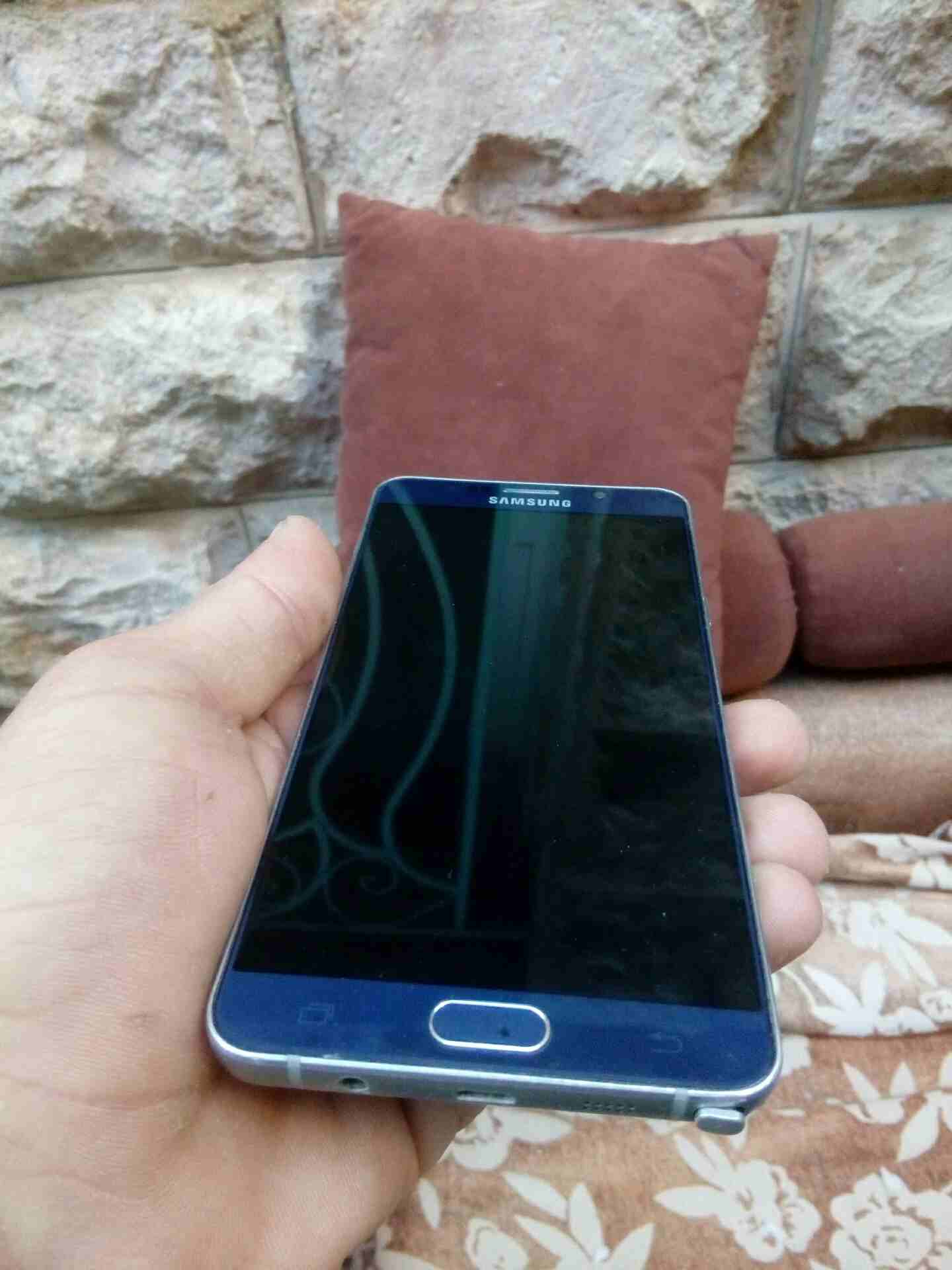سامسونج نوت 5                                            


	 				لا تنسَ أنك شاهدت هذا الإعلان في عنكبوت            
	 				
                            للبدل فقط
توب نظافة اميركي للبدل  ع ايفون...