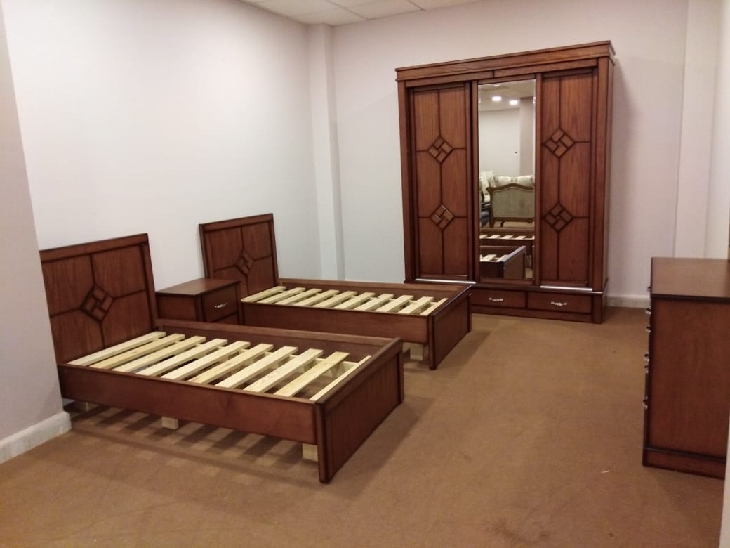 غرف نوم شباب / ولادي / تفصيل حسب الطلب / اختيار الموديل واللون                                            


	 				لا تنسَ أنك شاهدت هذا الإعلان في عنكبوت...