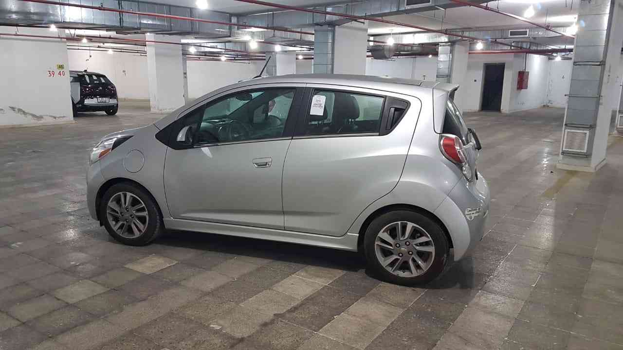 2015 CHEVROLET SPARK EV LT
لا تنسَ أنك شاهدت هذا الإعلان في عنكبوت
شيفروليه سبارك موديل 2015...