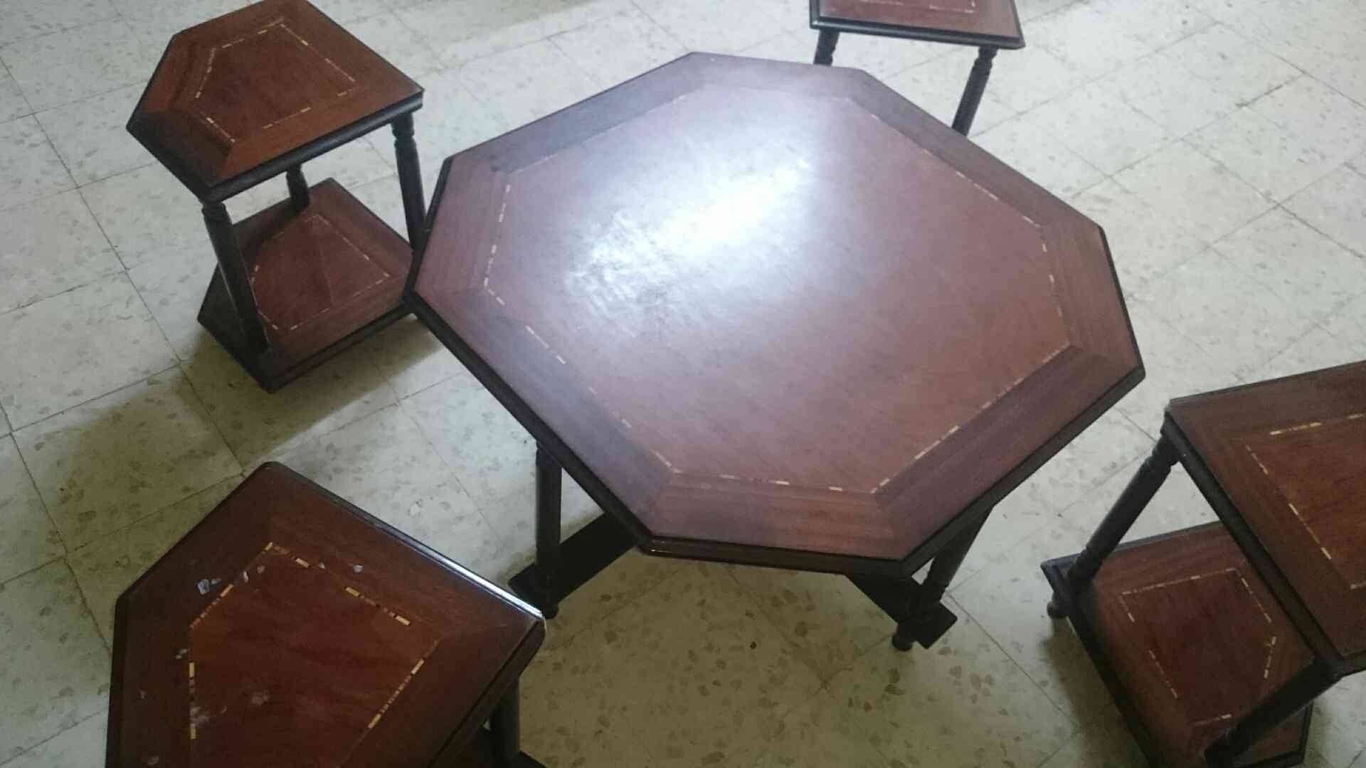 طقم كنب للبيع                                            


	 				لا تنسَ أنك شاهدت هذا الإعلان في عنكبوت            
	 				
                                طقم كنب للبيع 9 مقاعد بحاله جيده بدون ا...