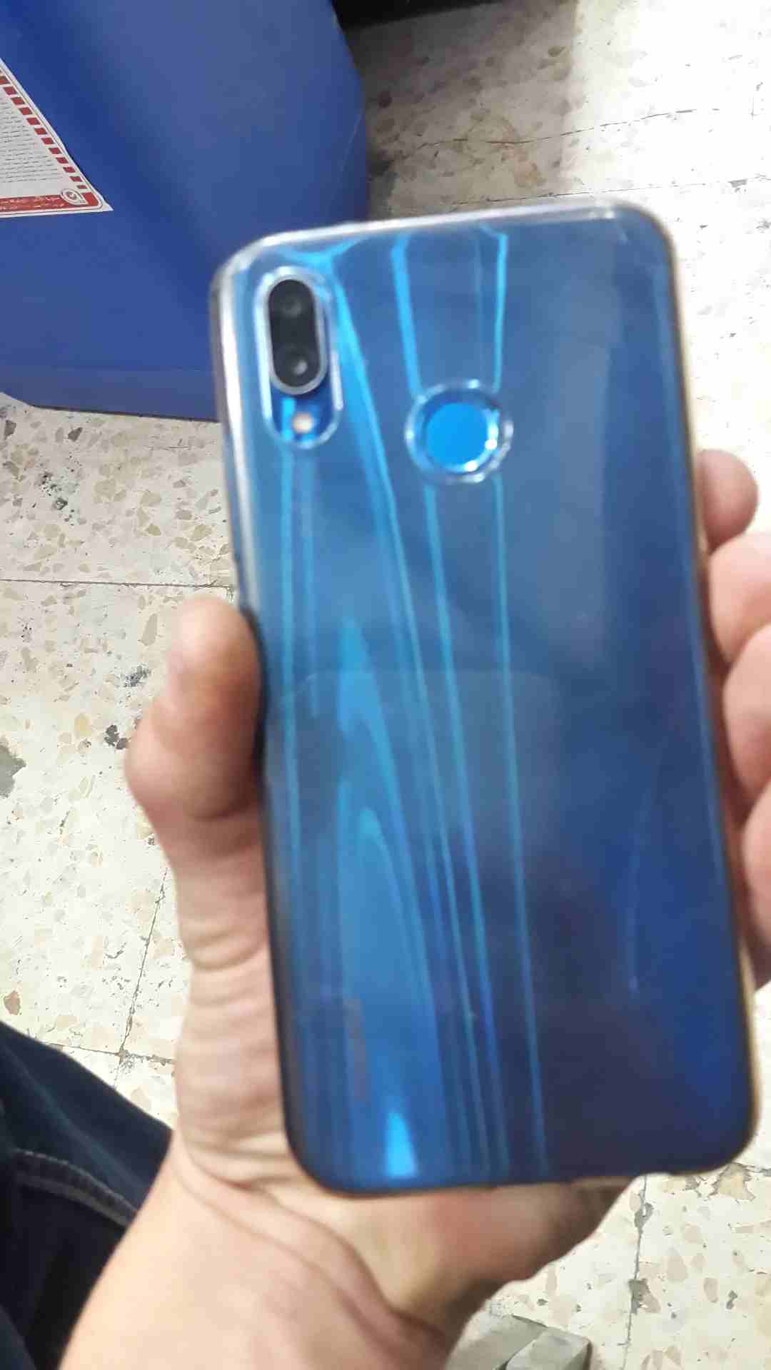 هواوي P20 lite مستعمل للبدل على ايفون
لا تنسَ أنك شاهدت هذا الإعلان في عنكبوت
بس في شعر من ور...