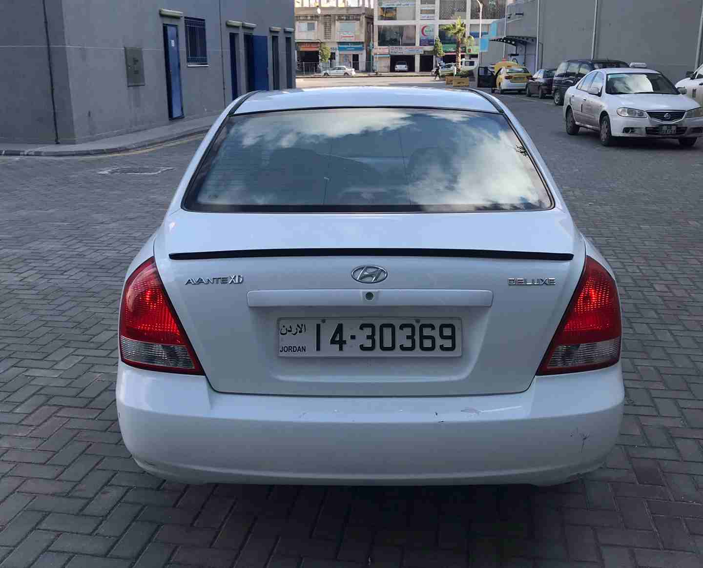 هونداي افانتي اكس دي 2001
لا تنسَ أنك شاهدت هذا الإعلان في عنكبوت
هونداي اكس دي deluxe 2001
ترخي...
