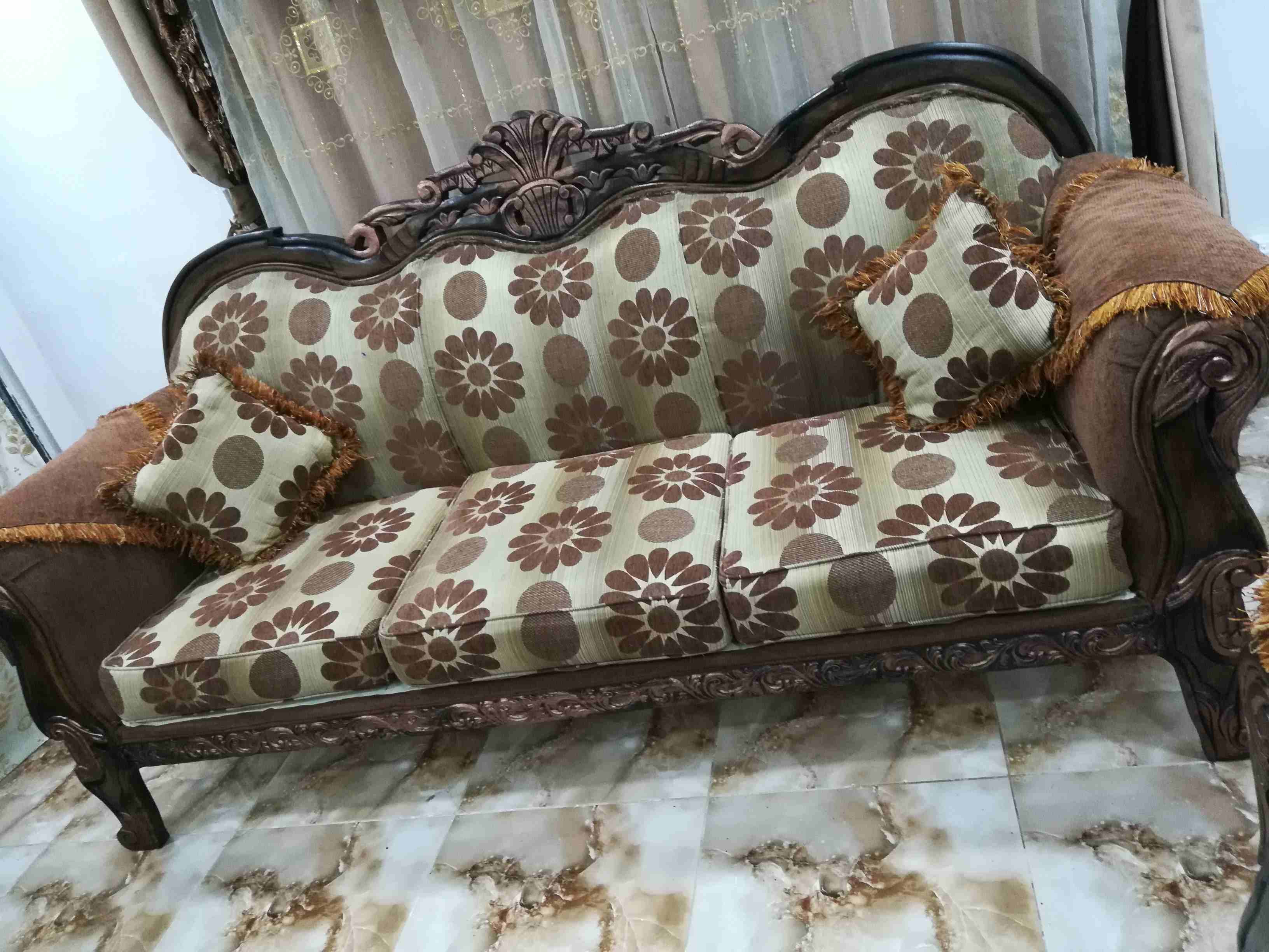 0790336959 طقم كنب تركي 7مقاعد للبيع مفصل تفصيل بسعر اكثر من مغري
لا تنسَ أنك شاهدت هذا الإعلان في عنكبوت
0790336959
-...