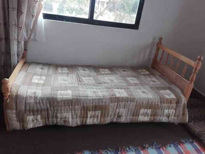 اثاث وديكور                                            


	 				لا تنسَ أنك شاهدت هذا الإعلان في عنكبوت            
	 				
                                تخت مفرد وخزانة طابقين...