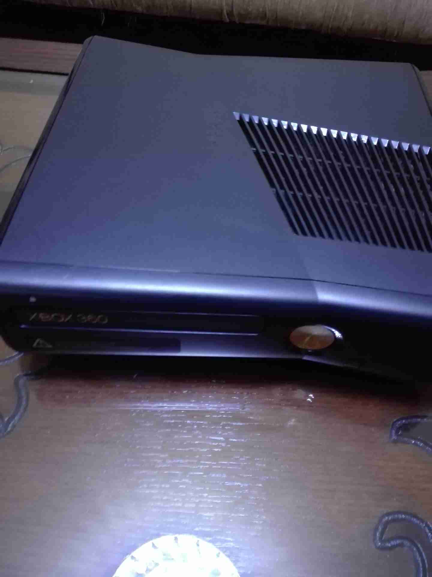 xbox 360 slim معدلة للبيع
لا تنسَ أنك شاهدت هذا الإعلان في عنكبوت
Xbox 360 slim للبيع معدلة ع...