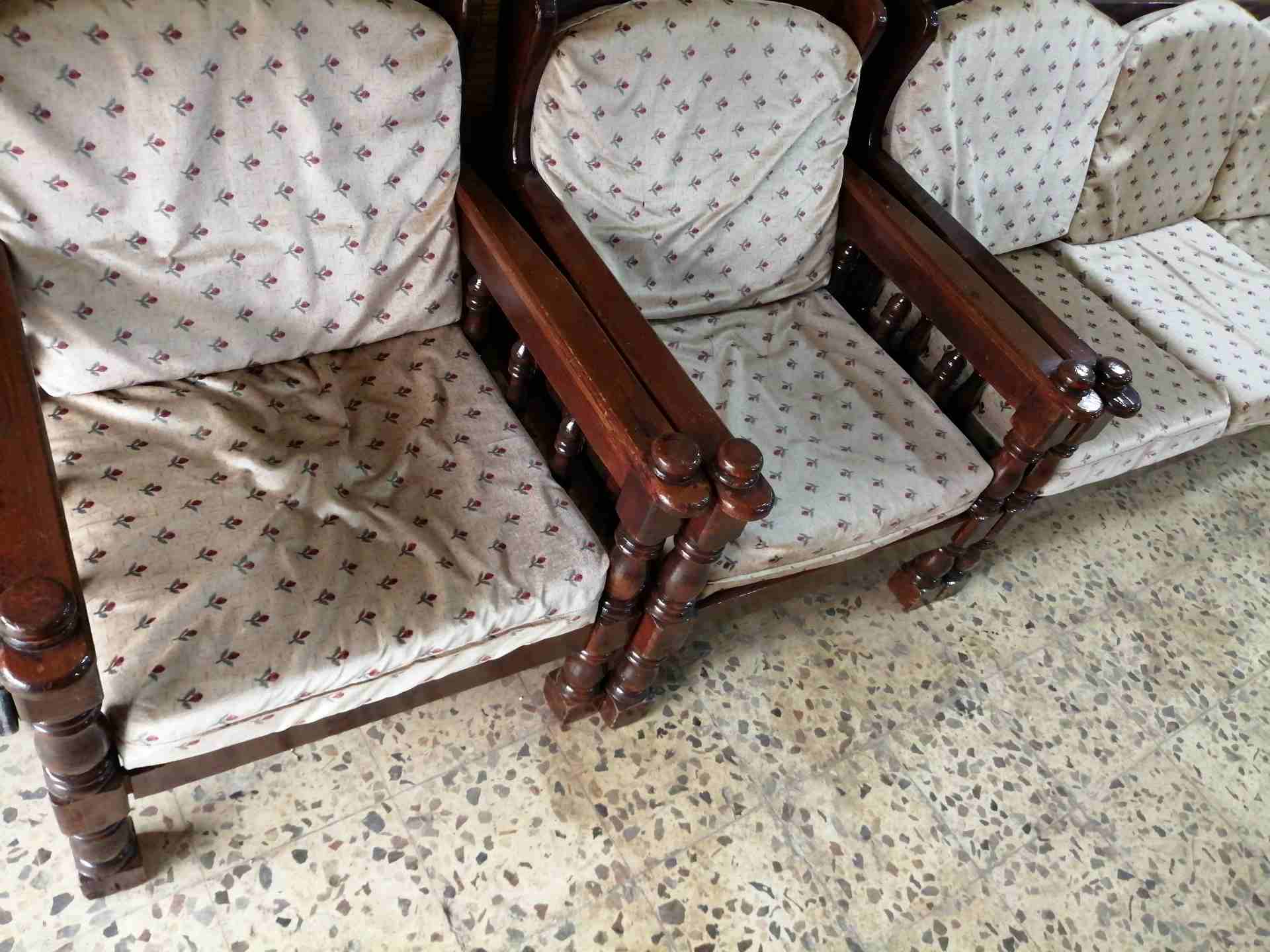 طقم مورسس خشب زان ثقيلل بسعر ممتاز
لا تنسَ أنك شاهدت هذا الإعلان في عنكبوت
خشب زان ثقيل...