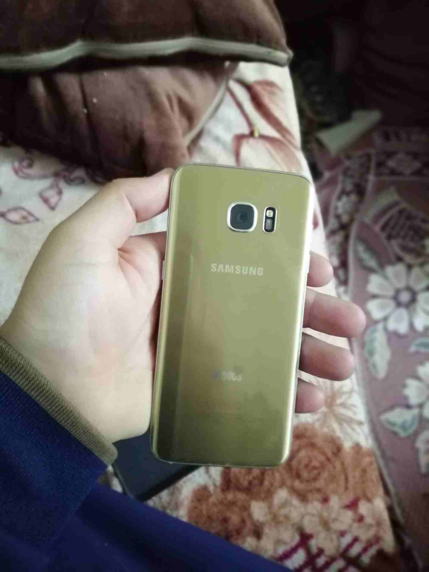 S7 ايدج
لا تنسَ أنك شاهدت هذا الإعلان في عنكبوت
جهاز بحاله الوكاله ما في اي خدش ولا ضربه بس فيه خ...