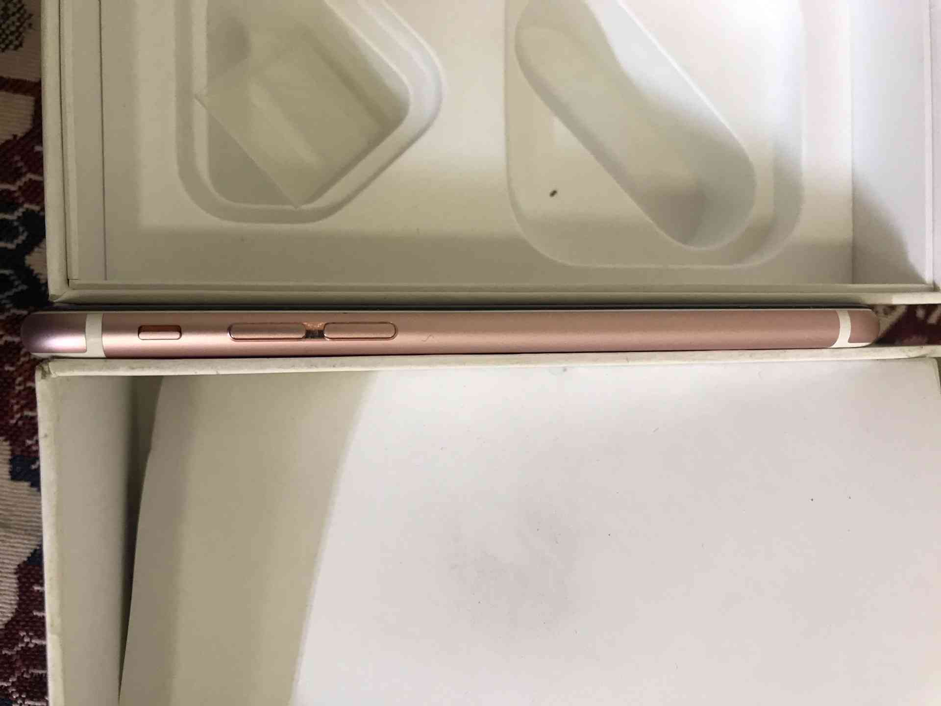 iphone 6s 64g rose gold
لا تنسَ أنك شاهدت هذا الإعلان في عنكبوت
الجهاز حالته ممتازه معاه جميع...