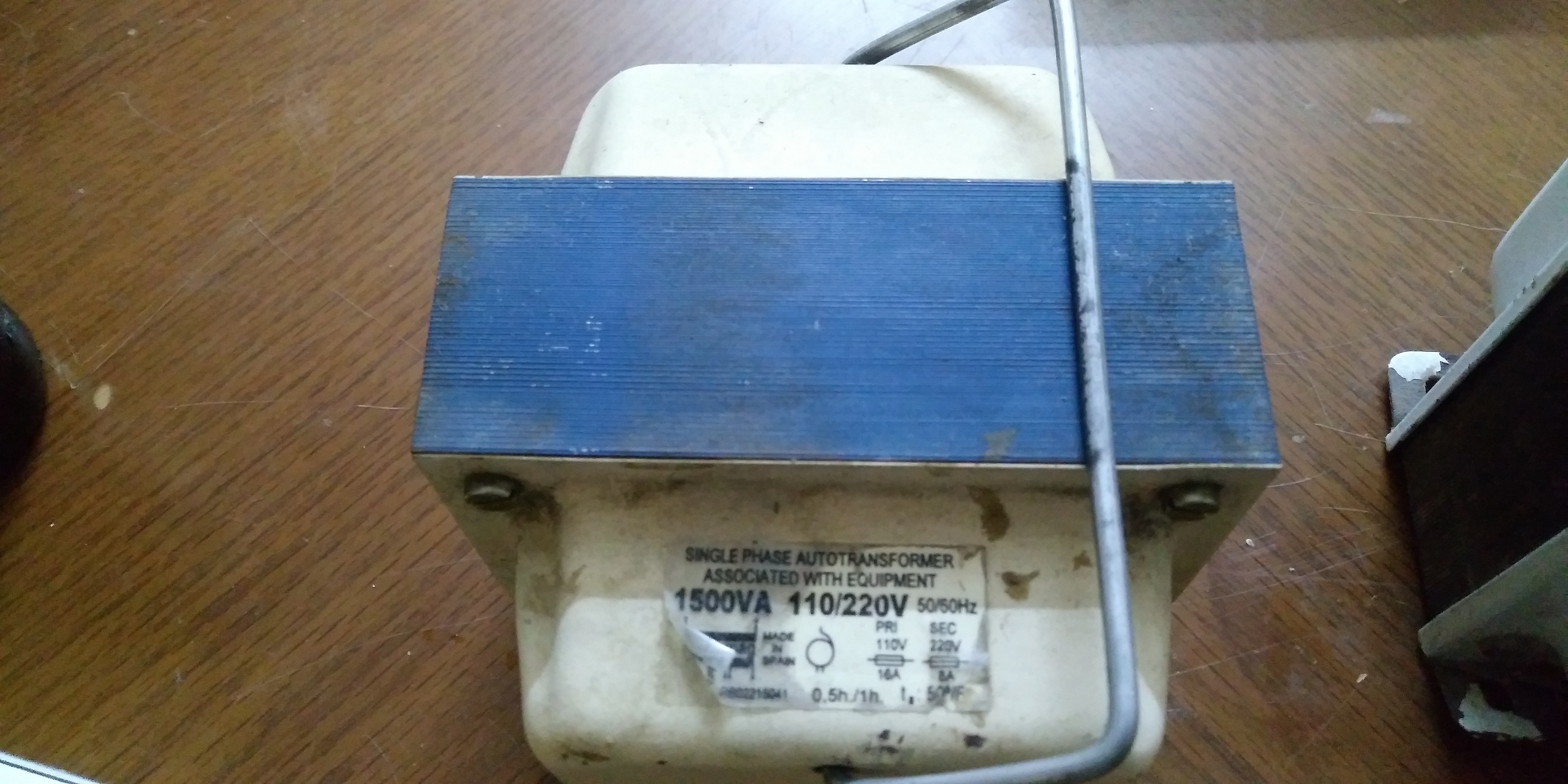 محولات من 220V الى V110 محولات اصليه                                            


	 				لا تنسَ أنك شاهدت هذا الإعلان في عنكبوت            
	 				
                                الأنواع ايطالي15...