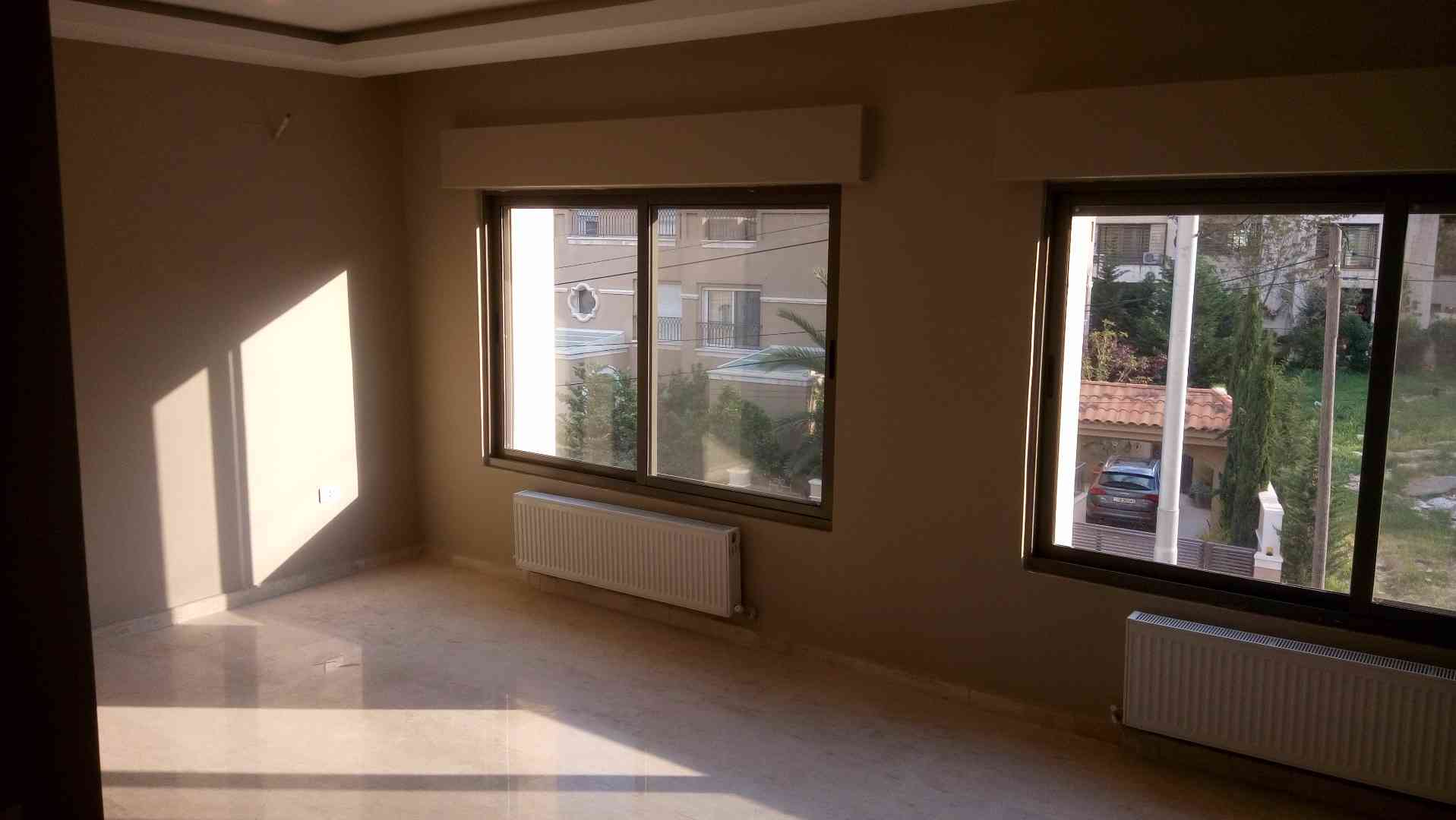 شقه 180م للبيع - عبدون
لا تنسَ أنك شاهدت هذا الإعلان في عنكبوت
180 متر
3 نوم 1 ماستر
صالة...