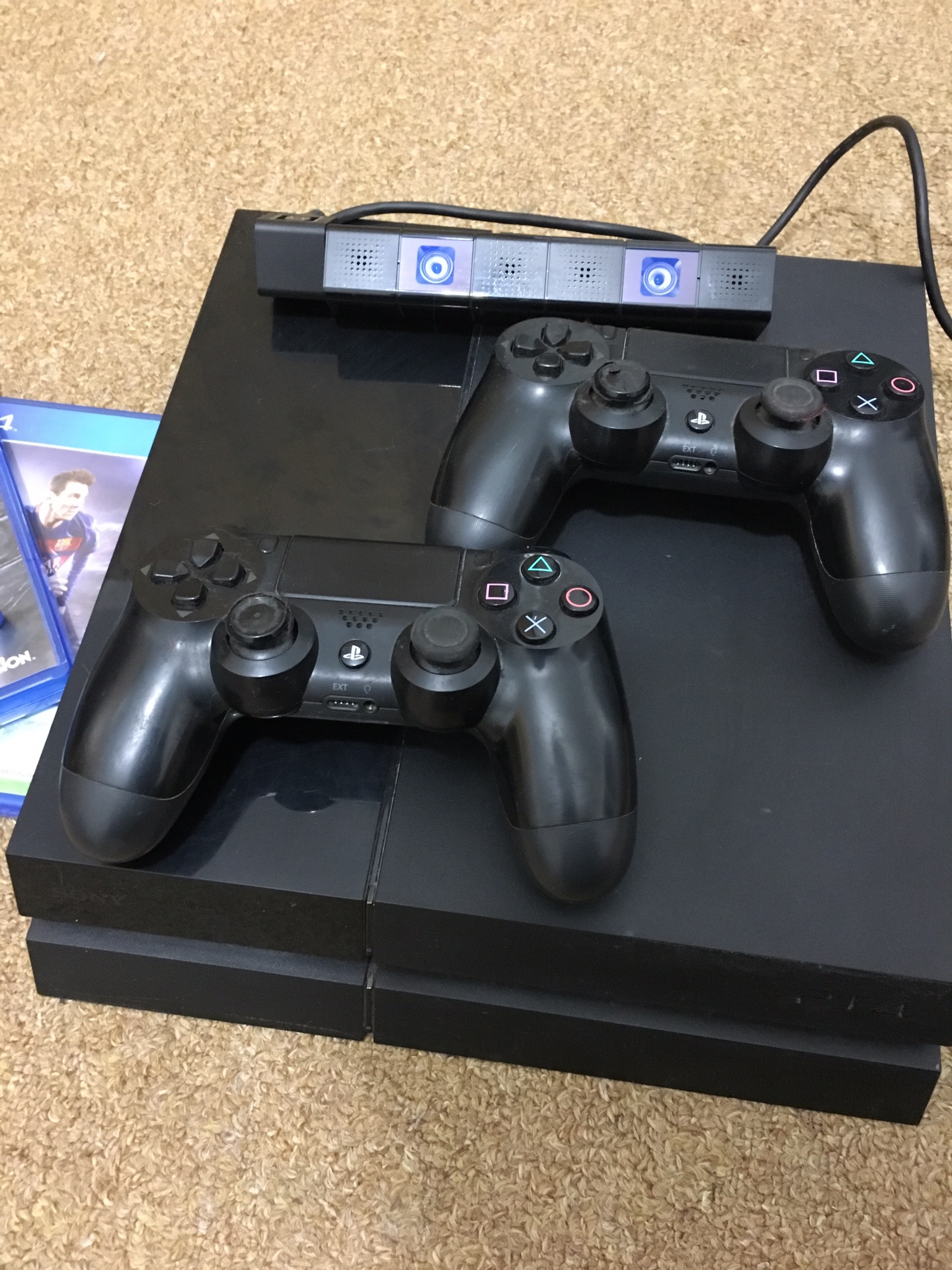 Playstation 4 500 GB                                            


	 				لا تنسَ أنك شاهدت هذا الإعلان في عنكبوت            
	 				
                                بلايستيشن 4 ، 500 جيجا مع كاميرا...