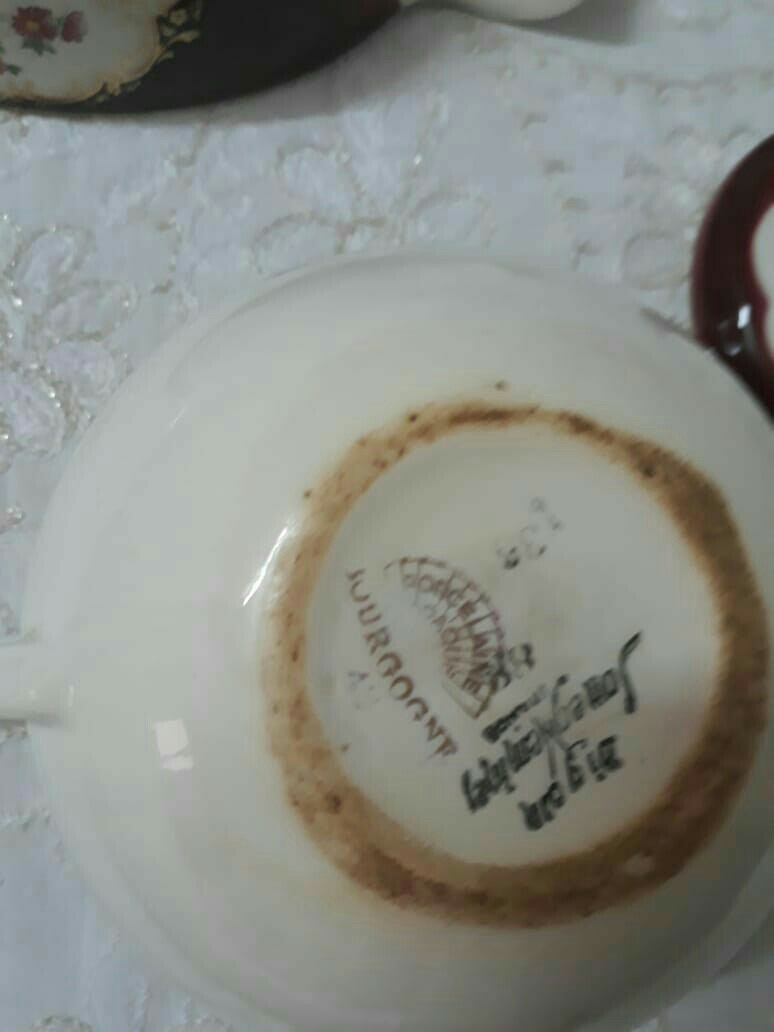 طقم نادر                                            


	 				لا تنسَ أنك شاهدت هذا الإعلان في عنكبوت            
	 				
                                طقم صيني نادر من ايام الاسره المالكه اهداه ا...