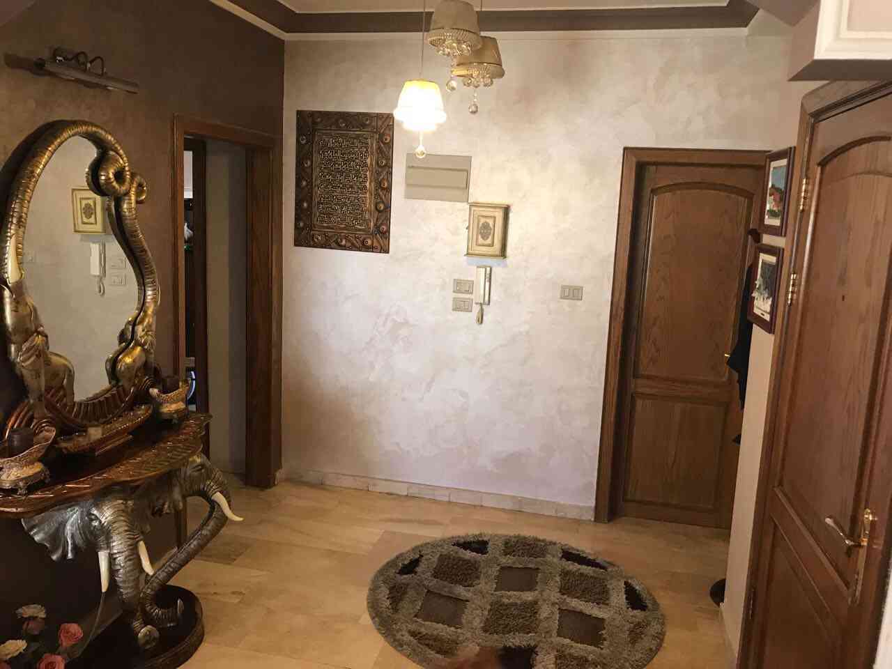 شقة طابقية للبيع 4 نوم في دير غبار
لا تنسَ أنك شاهدت هذا الإعلان في عنكبوت
شقة طابق اول ( طاب...