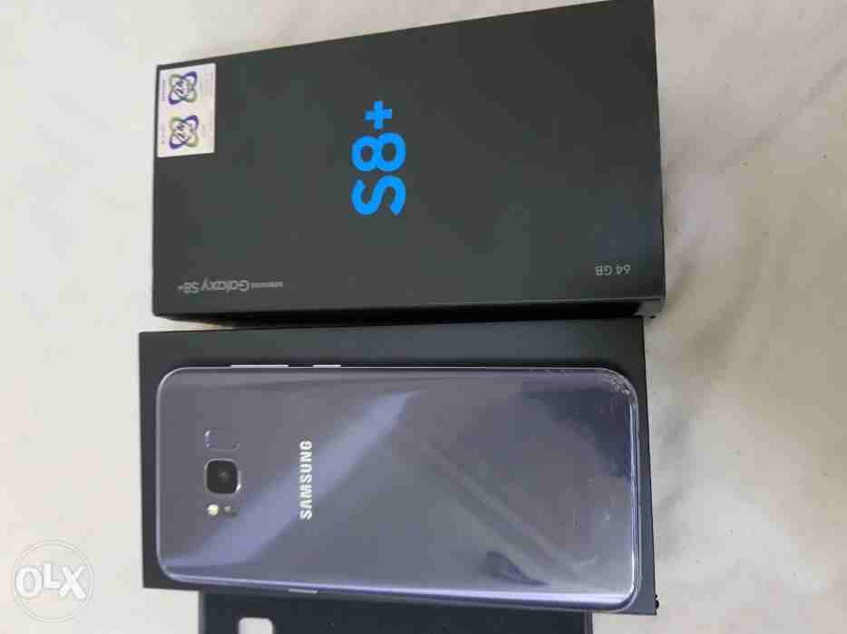 Samsung Galaxy S8 plus 64GB 4GB ram little crack back
لا تنسَ أنك شاهدت هذا الإعلان في عنكبوت
Sam...