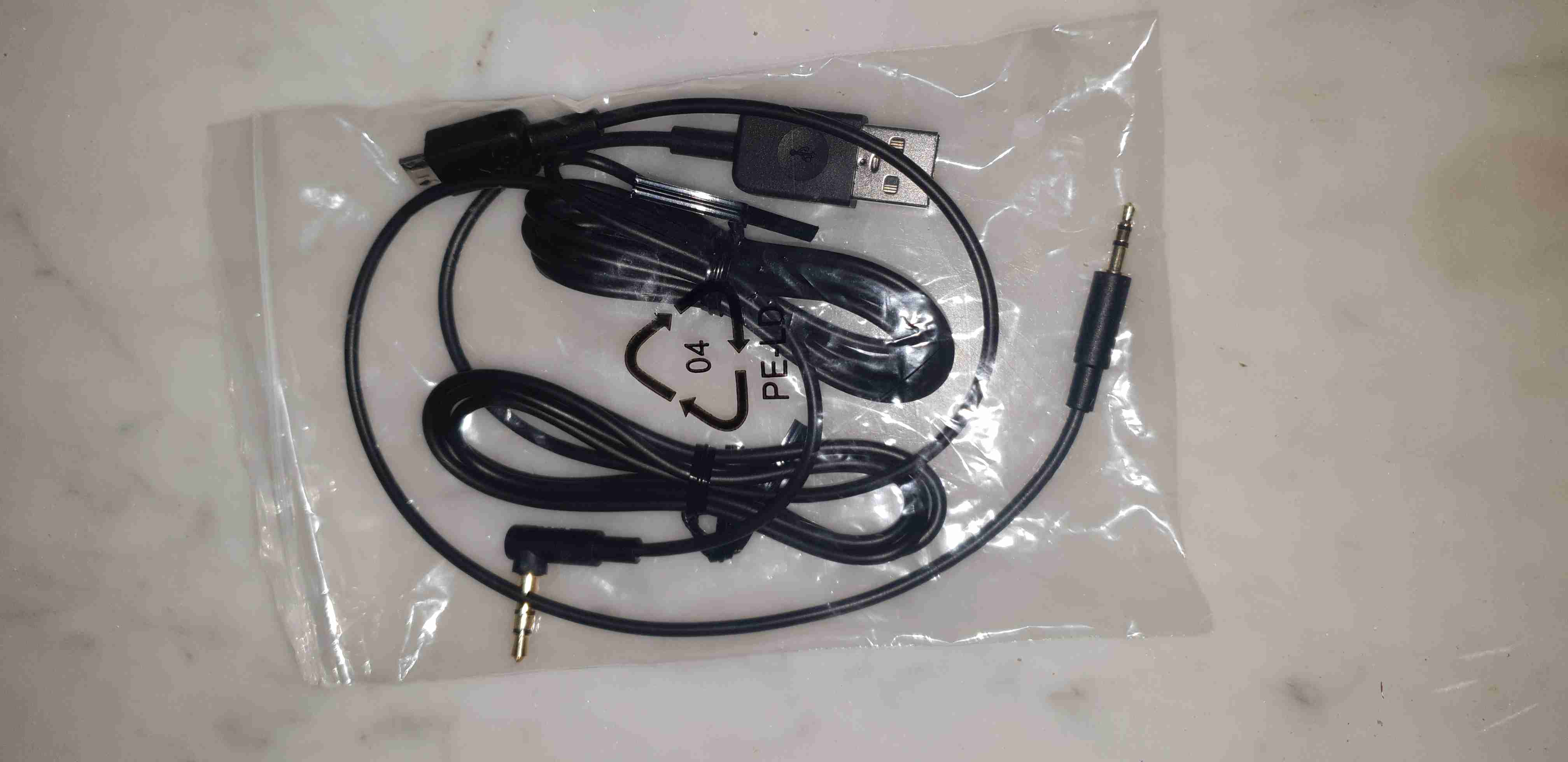 سماعه نوت 9 AKG
لا تنسَ أنك شاهدت هذا الإعلان في عنكبوت
سماعه نوت 9 --- AKG
غير مستعمله للبيع...