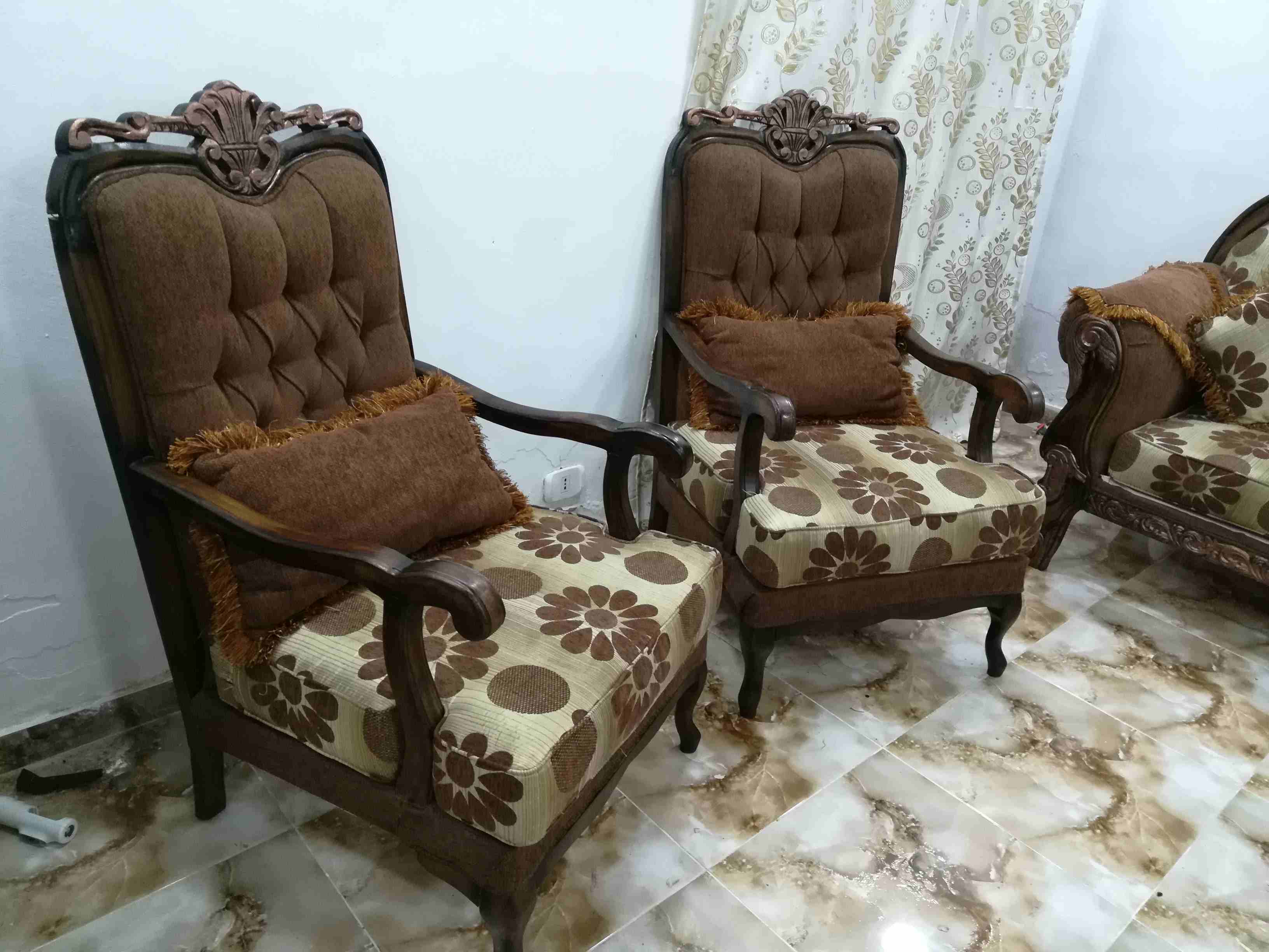 0790336959 طقم كنب تركي 7مقاعد للبيع مفصل تفصيل بسعر اكثر من مغري
لا تنسَ أنك شاهدت هذا الإعلان في عنكبوت
0790336959
-...