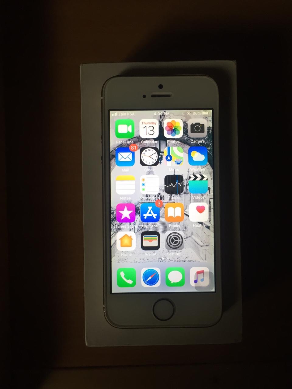 iPhone 5s للبيع                                            


	 				لا تنسَ أنك شاهدت هذا الإعلان في عنكبوت            
	 				
                                16GB - مع فيس تايم 
البصمة شغاله معه...