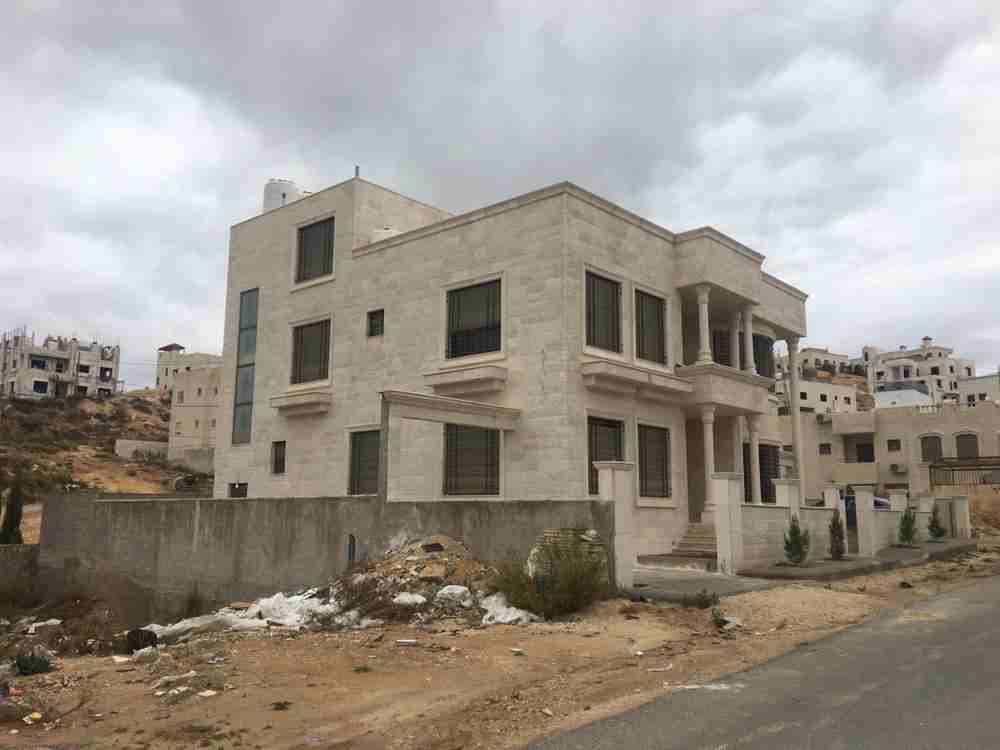 فيلا للبيع في ضاحية الرشيد 700م
لا تنسَ أنك شاهدت هذا الإعلان في عنكبوت
فيلا للبيع في ضاحية الرشي...