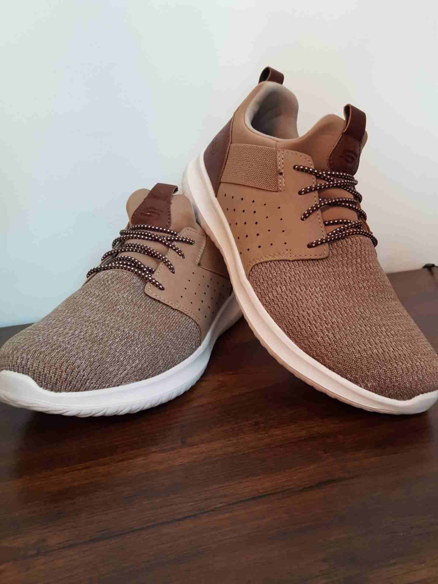 شوز SKECHERS                                            


	 				لا تنسَ أنك شاهدت هذا الإعلان في عنكبوت            
	 				
                            شوز  SKECHERS مستعمل مرتين لونه بني مع بيج م...