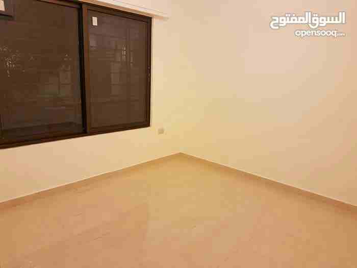 شقة جديدة لم تسكن دوار الكيلو 2نوم صالون 300 دينار
لا تنسَ أنك شاهدت هذا الإعلان في عنكبوت
جديدة...