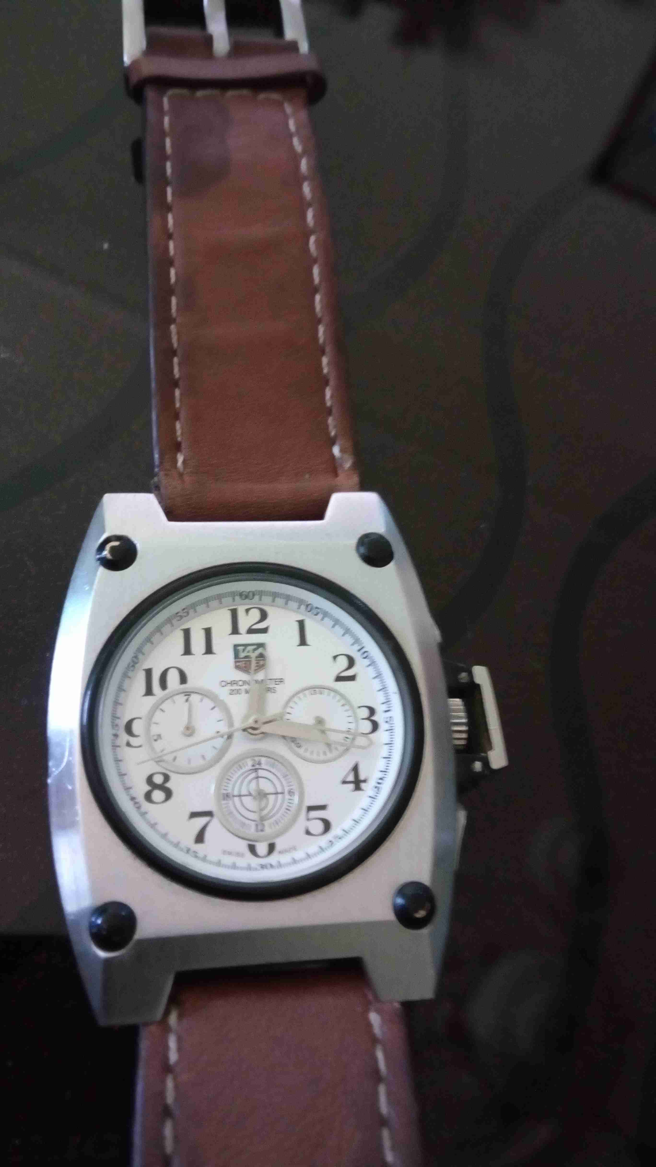 ساعات AP tag heuer كوبون 50 د - مجموعة اغراض مميزة للبيع بسعر مغري
لا تنسَ أنك شاهدت هذا الإعلان في عنكبوت...