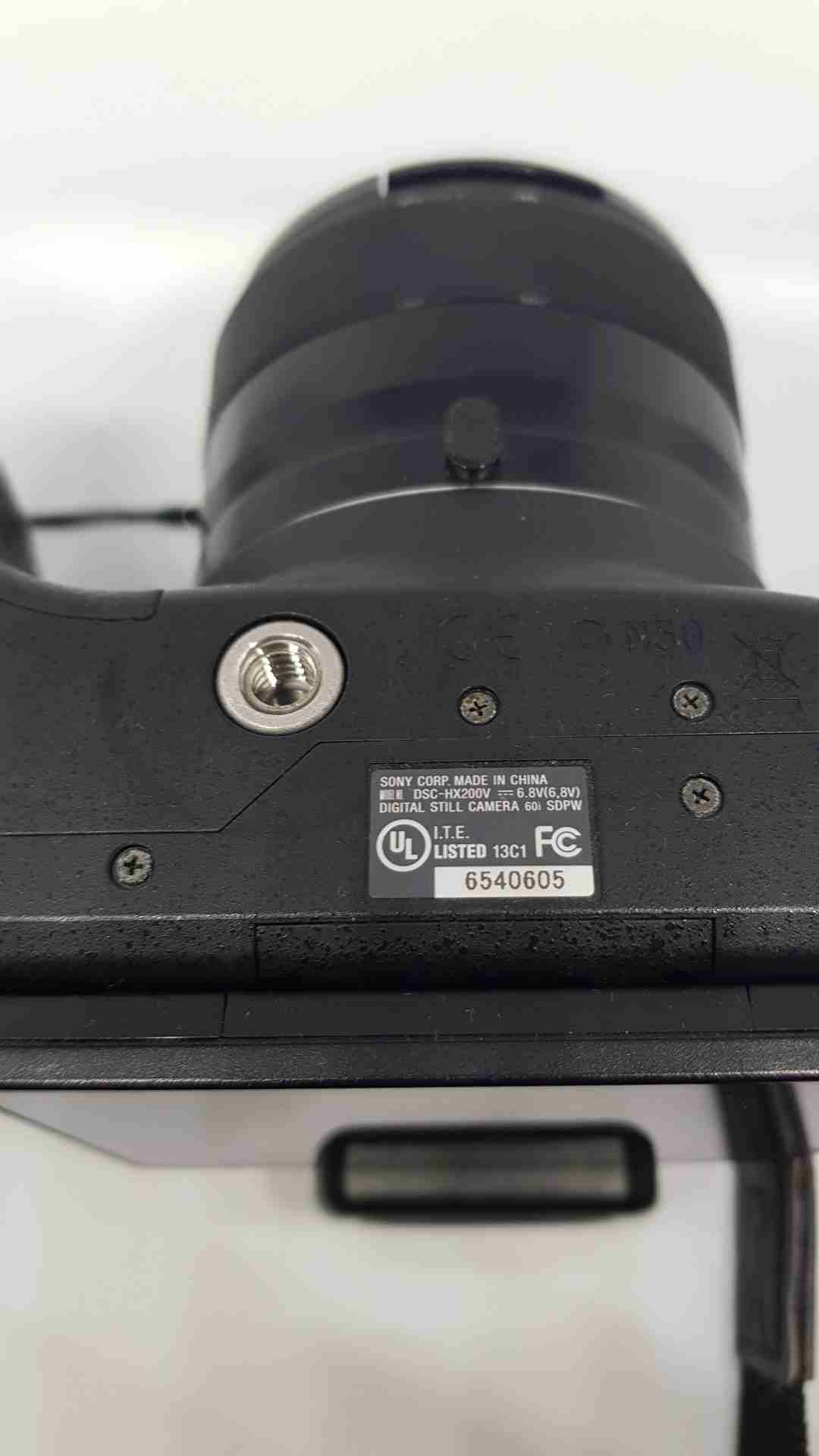 Sony Cyber-shot DSC-HX200V 18.2 MP 30X optical zoom
IN EXCELLENT CONDITION
لا تنسَ أنك شاهدت هذا الإعلان في عنكبوت...