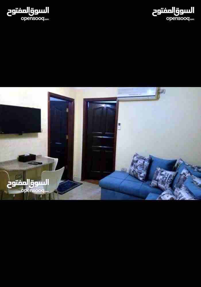 ستوديو مفروش فرش فاخر ام اذينه خلف فندق السان روك قرب سادس من مالك
لا تنسَ أنك شاهدت هذا الإعلان في عنكبوت...