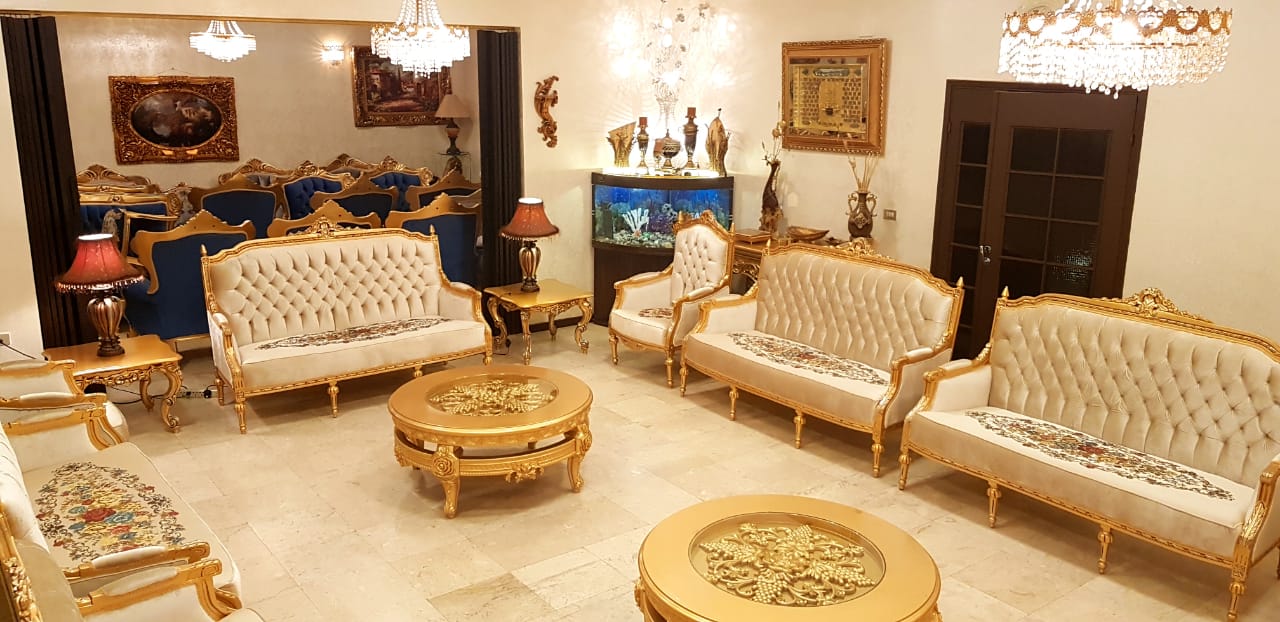 أطقم كنب كلاسيكية ملكية جديدة مصنعة من خشب الزان التركي
لا تنسَ أنك شاهدت هذا الإعلان في عنكبوت...