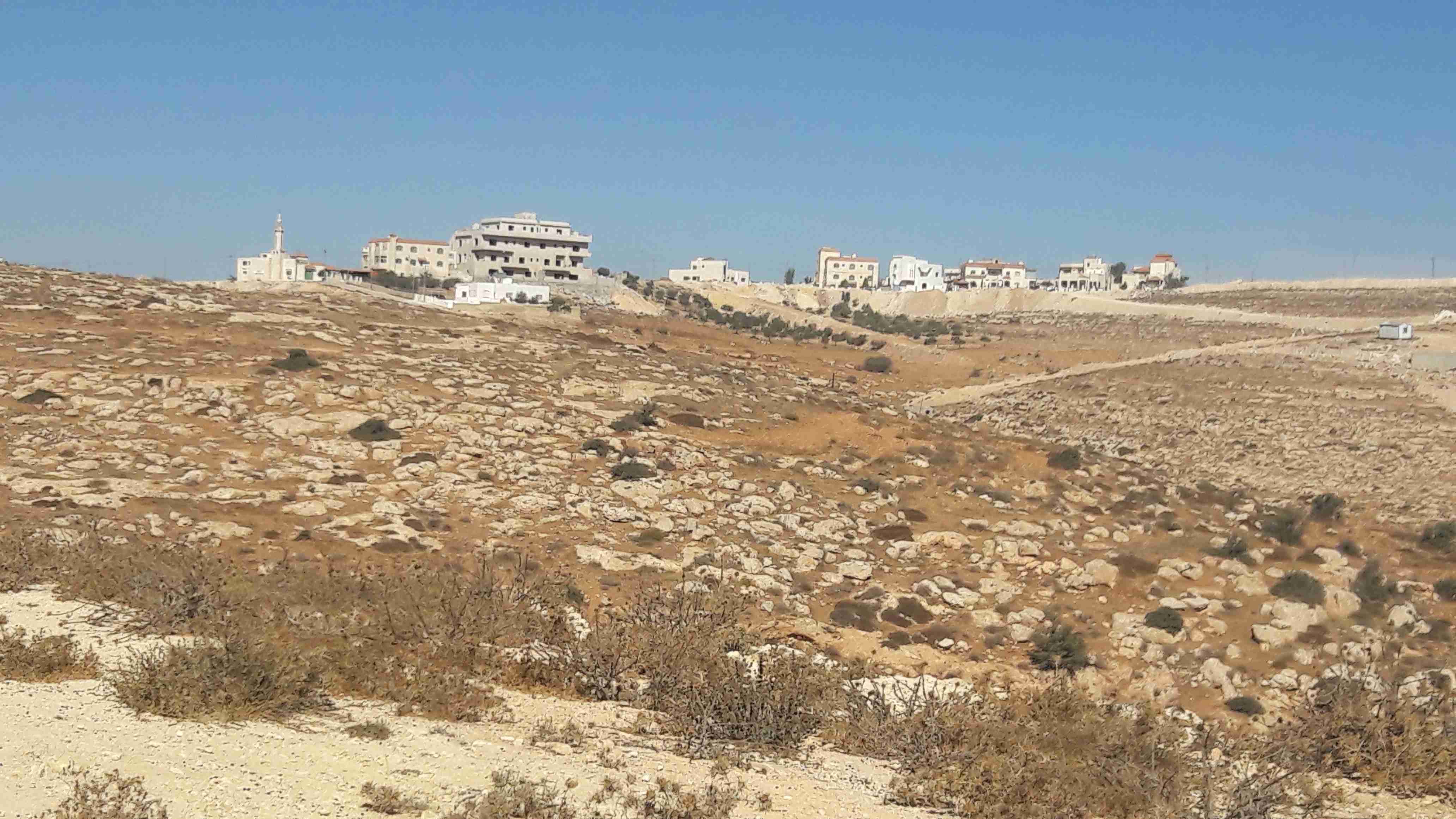 زينات الربوع / المكمان
لا تنسَ أنك شاهدت هذا الإعلان في عنكبوت
أرض 840 متر في اعلى قمم زينات...